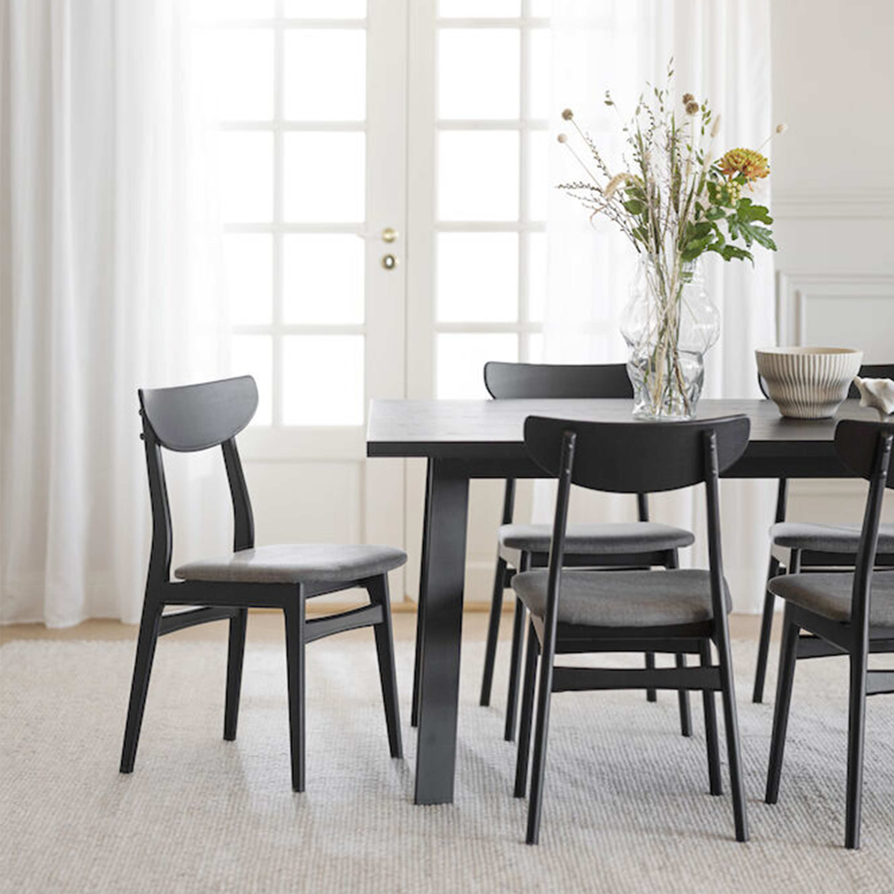 Rowico Home Winnipeg Esstisch Schwarz 200x100cm