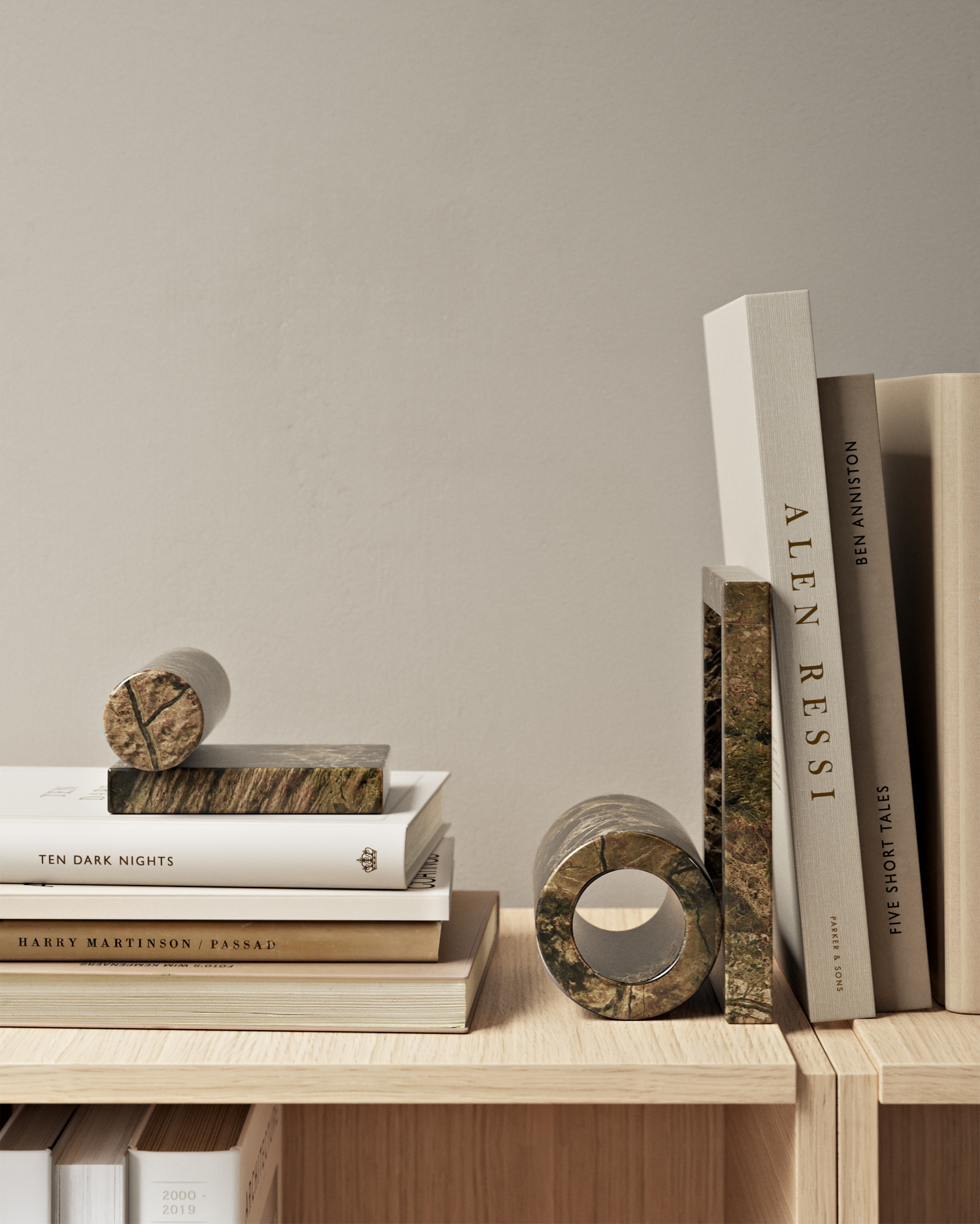 Woud Booknd Bokstöd Brown Marble