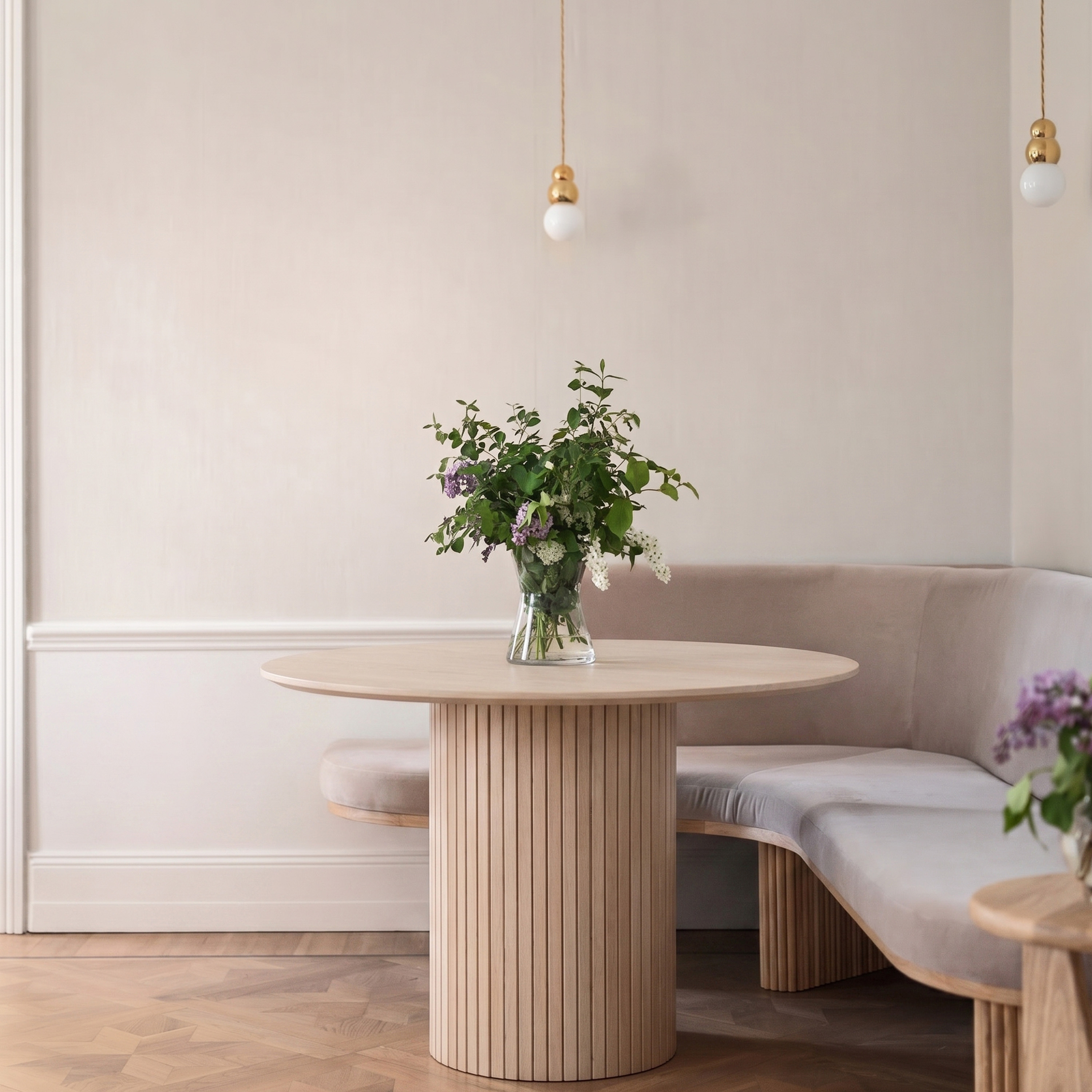 Sleepo Collection Adele Spisebord Oljet Ø110