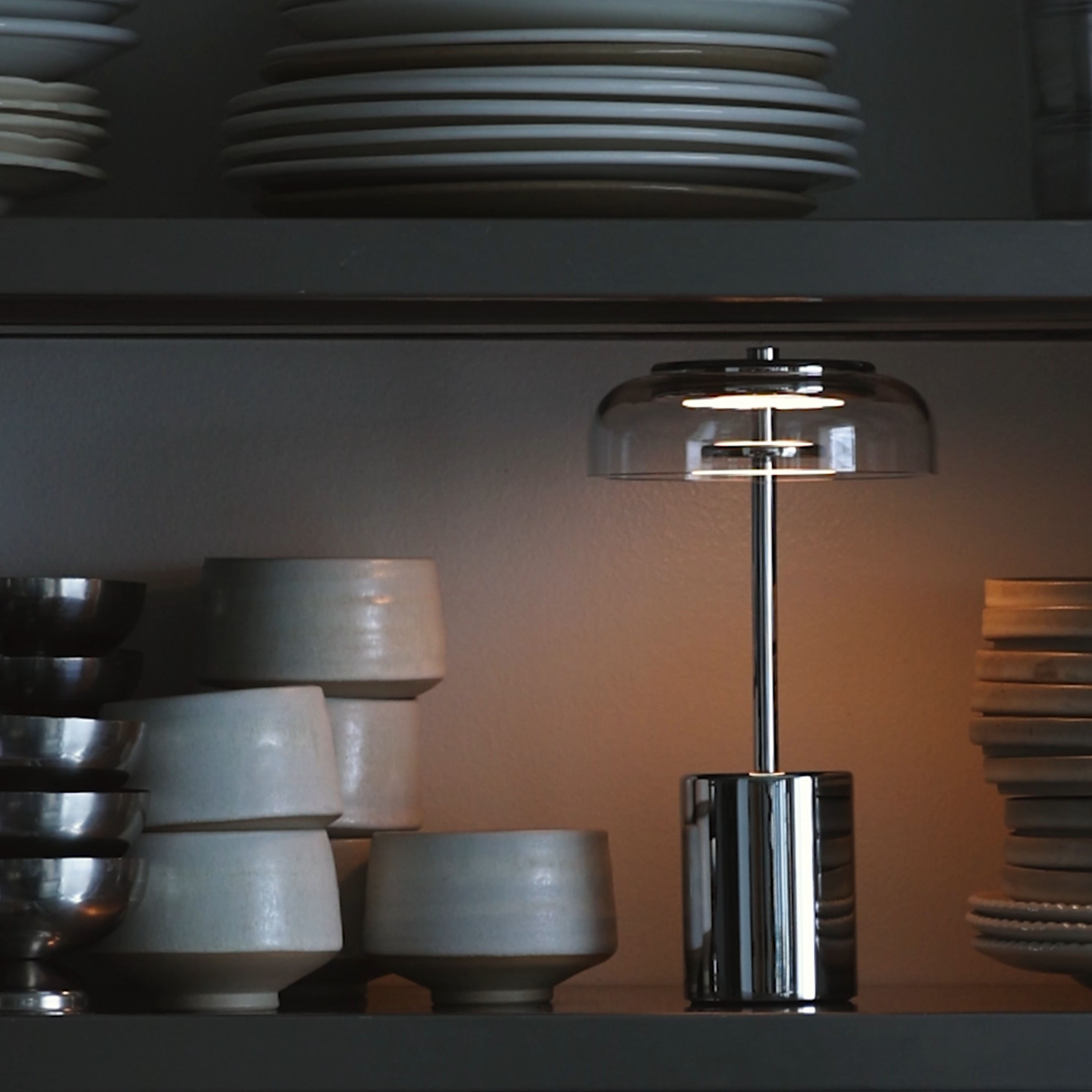 Nuura Blossi Mini Portabel Bordslampa Chrome/Clear