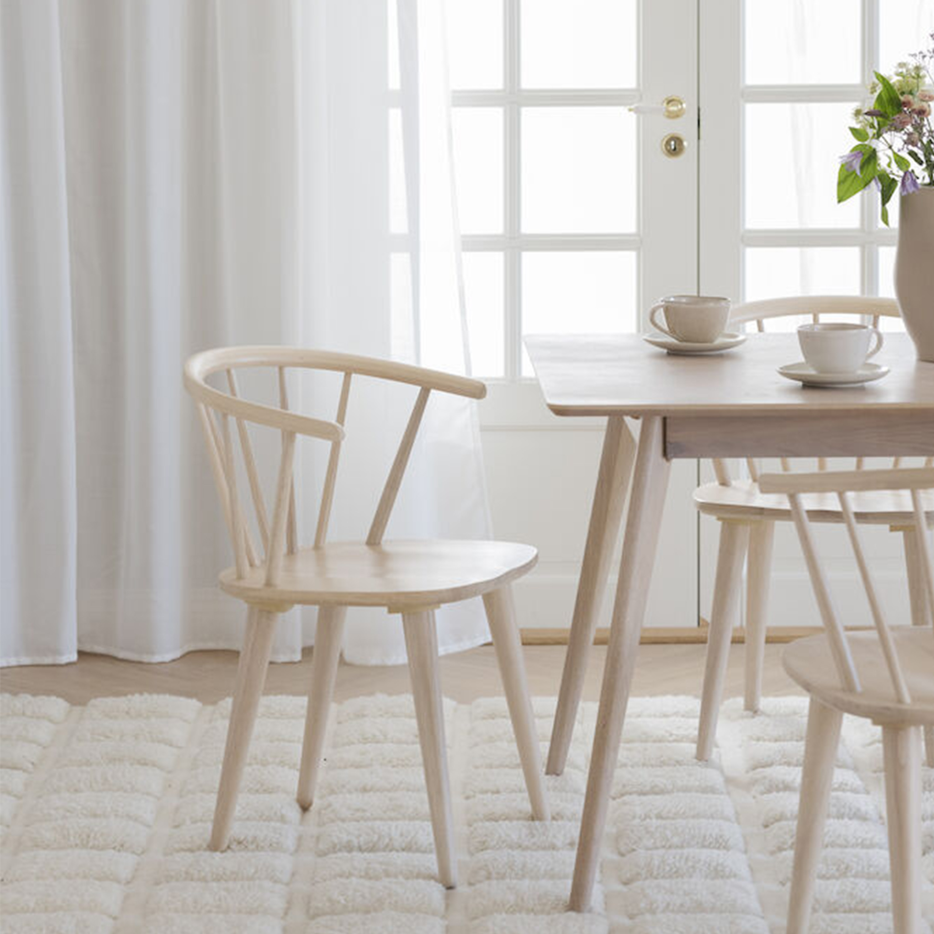 Rowico Home Yumi Esstisch Weiß pigmentiert 190cm