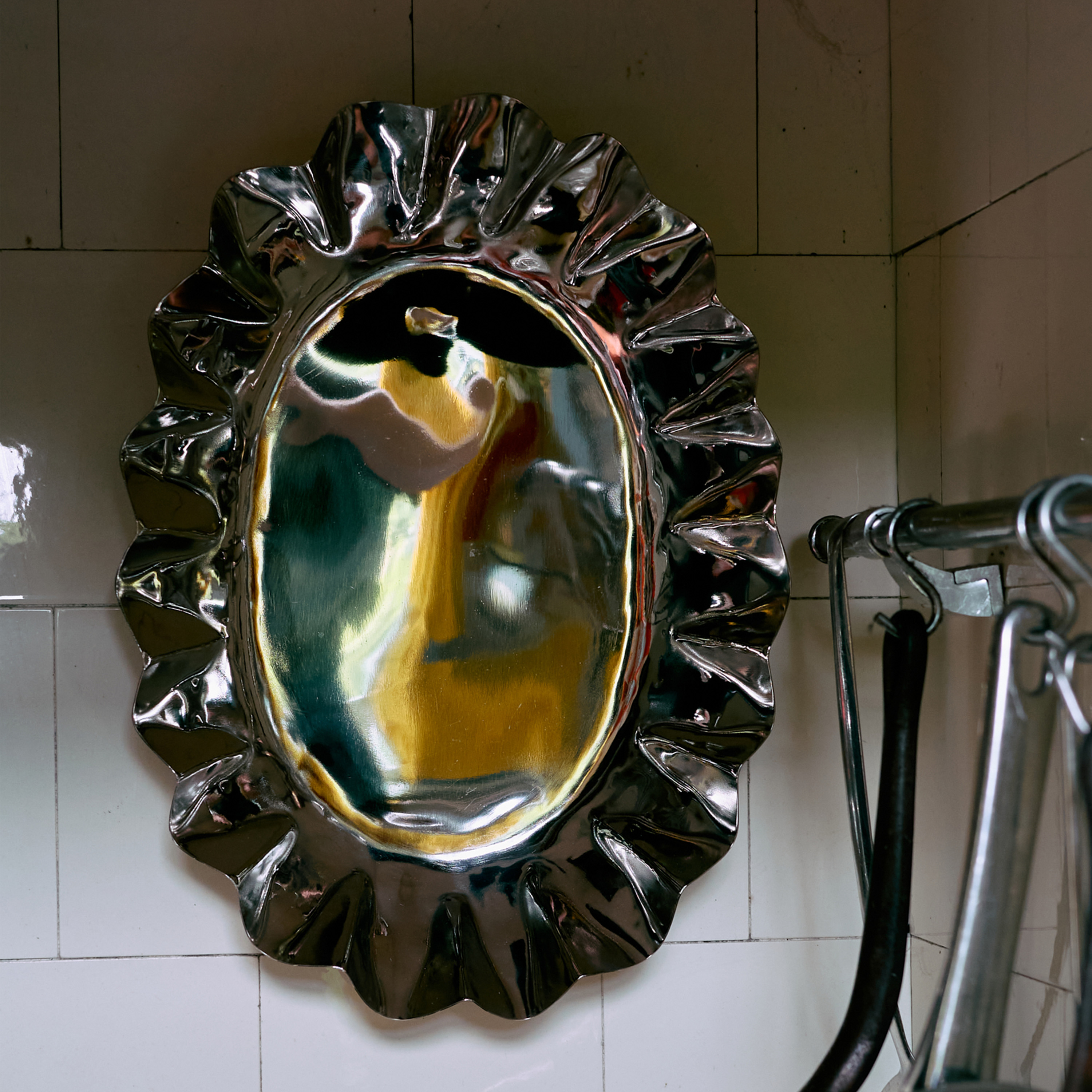 HKliving New Classics Bricka Chrome Medium