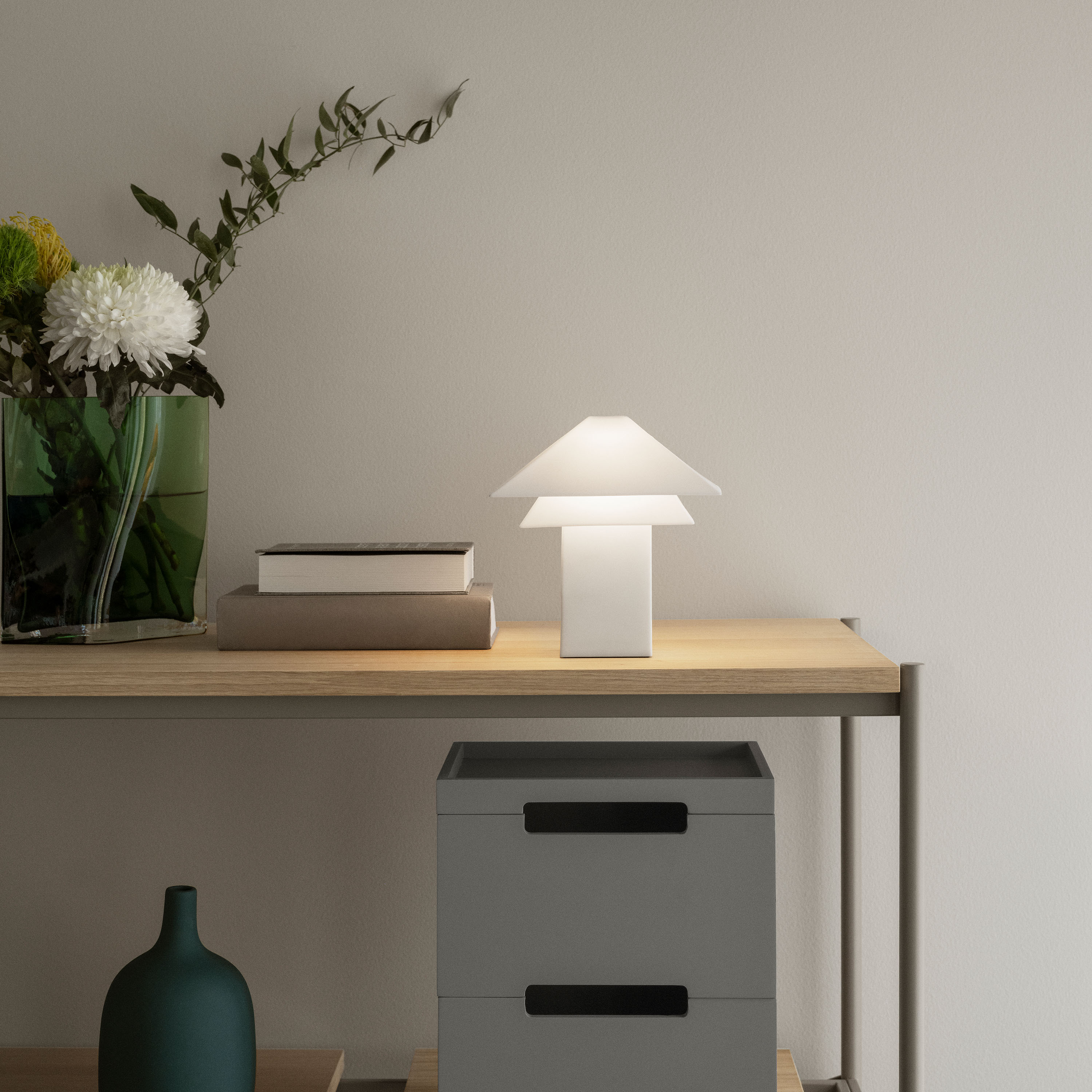 Blomus Sanaka Portabel Bordslampa White 18cm