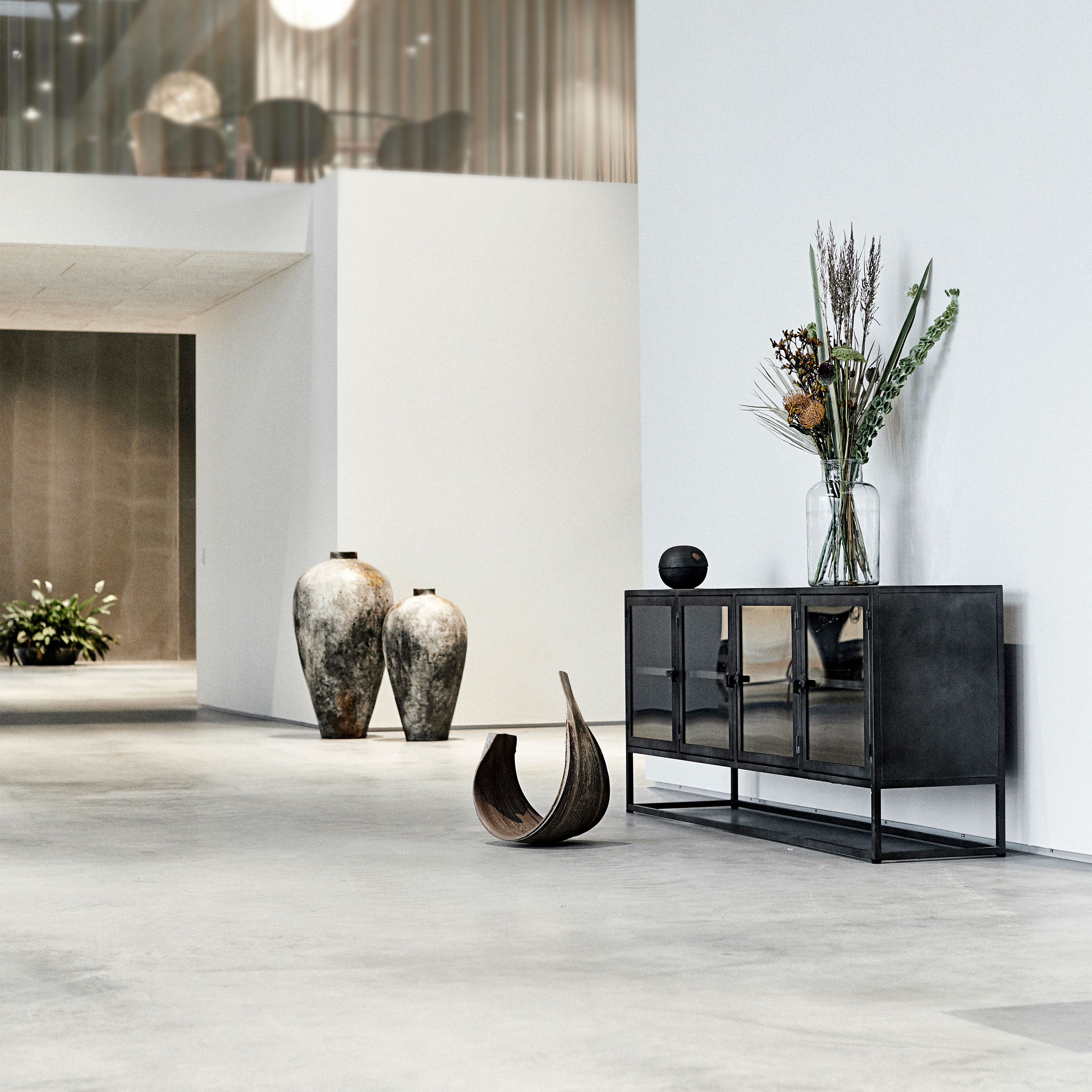 Muubs Boston 4 dörrar Sideboard Black Iron 180x73