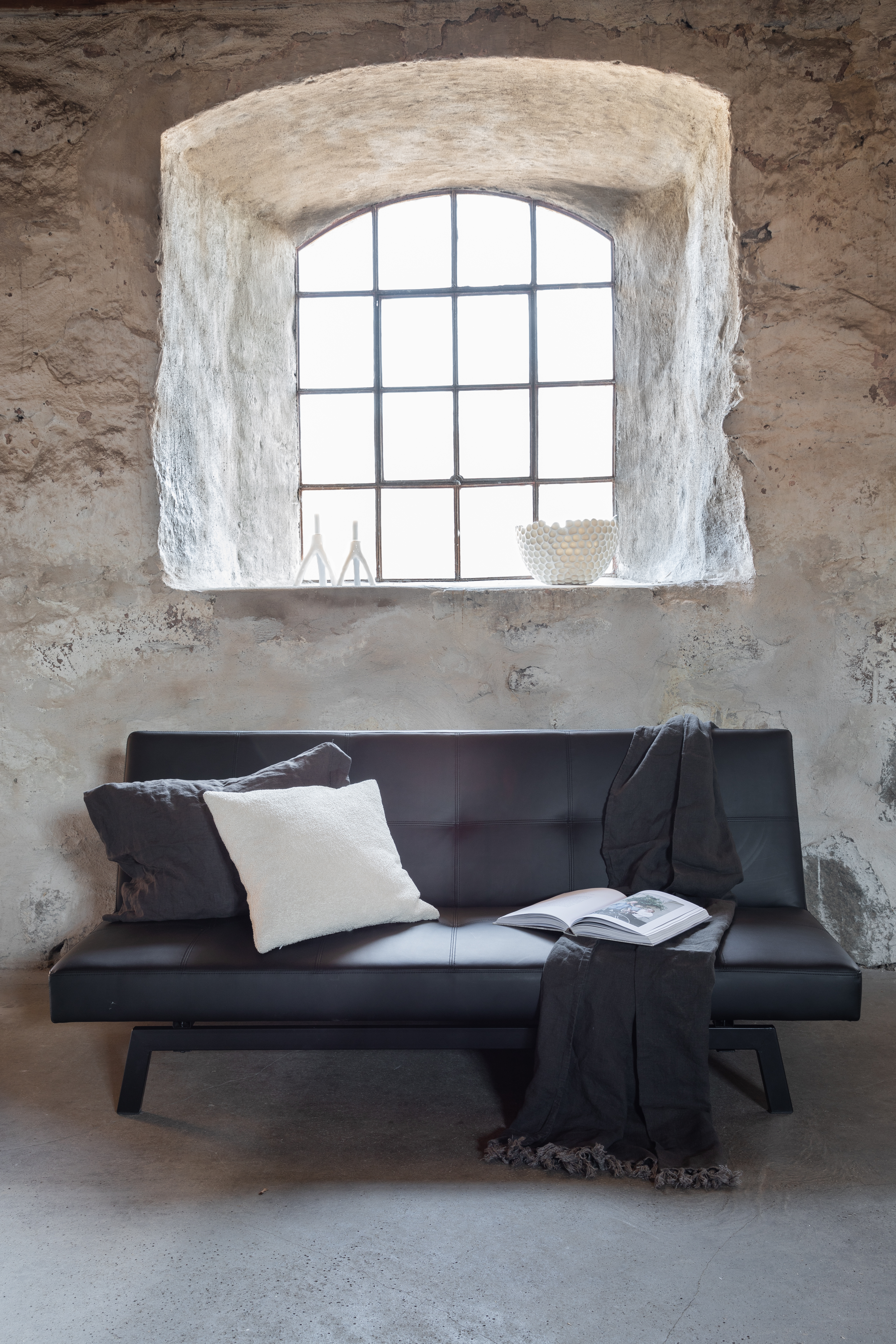 Venture Home Madison Bäddsoffa Konstläder Svart