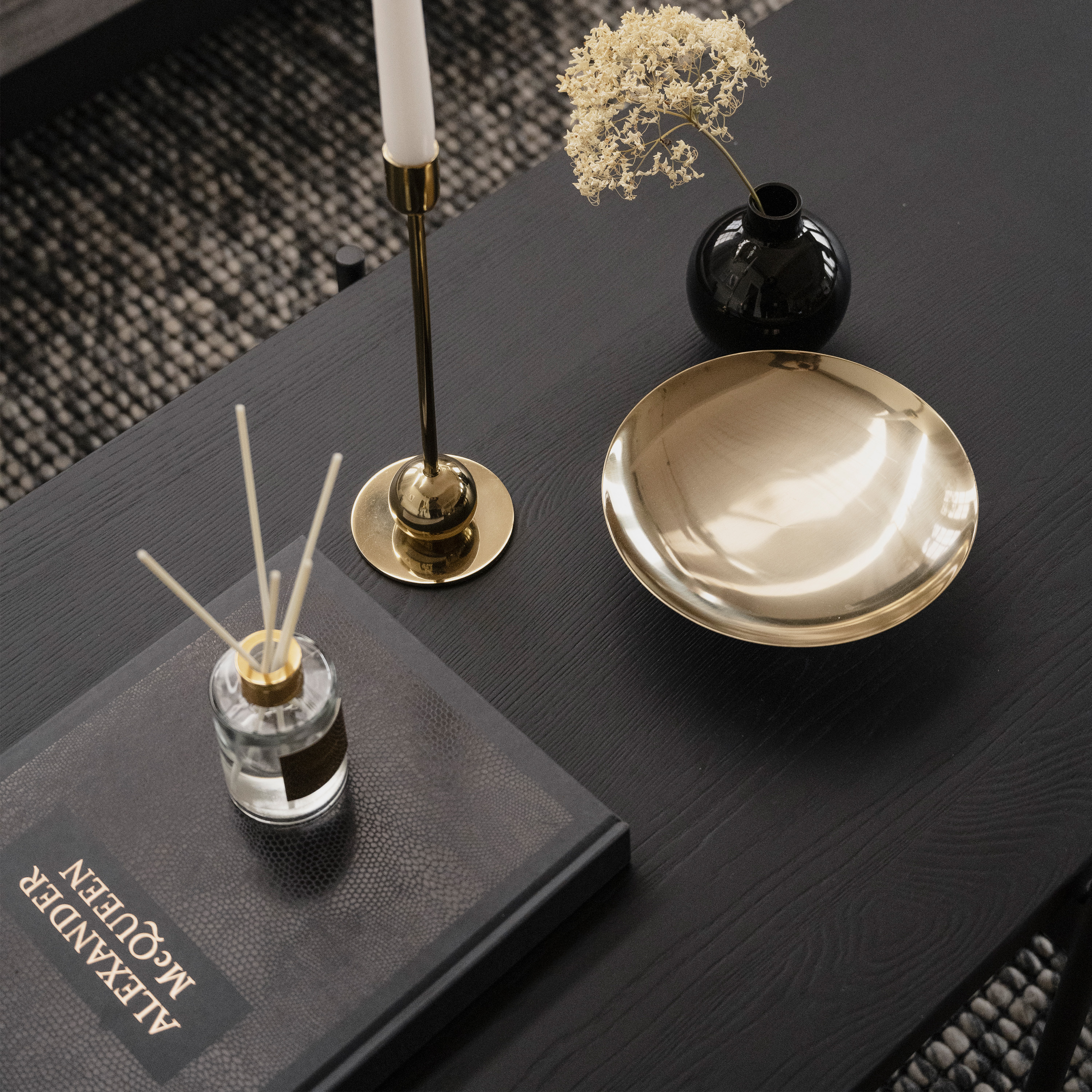 Rowico Home Shelton Couchtisch Schwarz 145x60cm