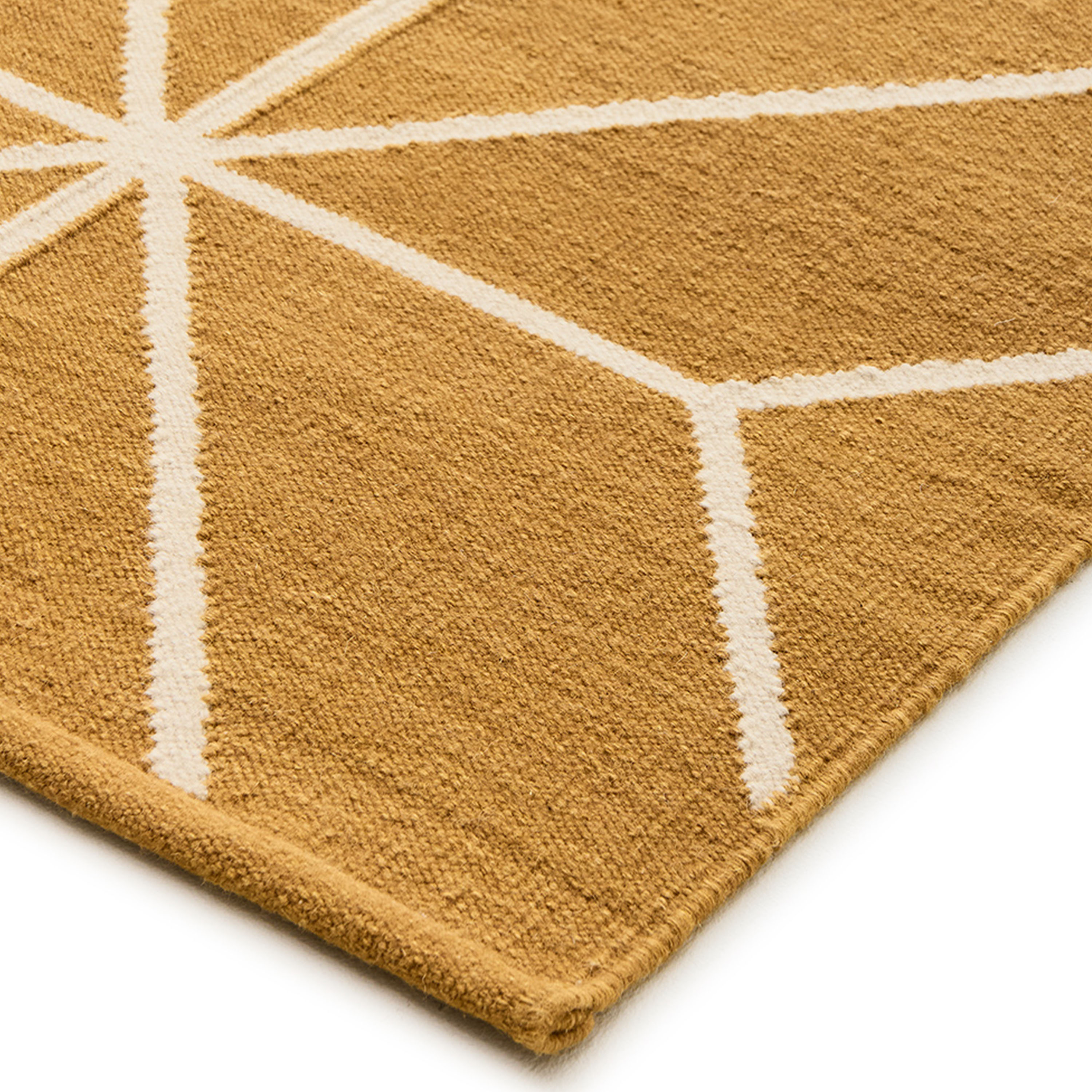 Chhatwal &amp; Jonsson Ayur Ullmatta Masala Yellow/Off White 180x270