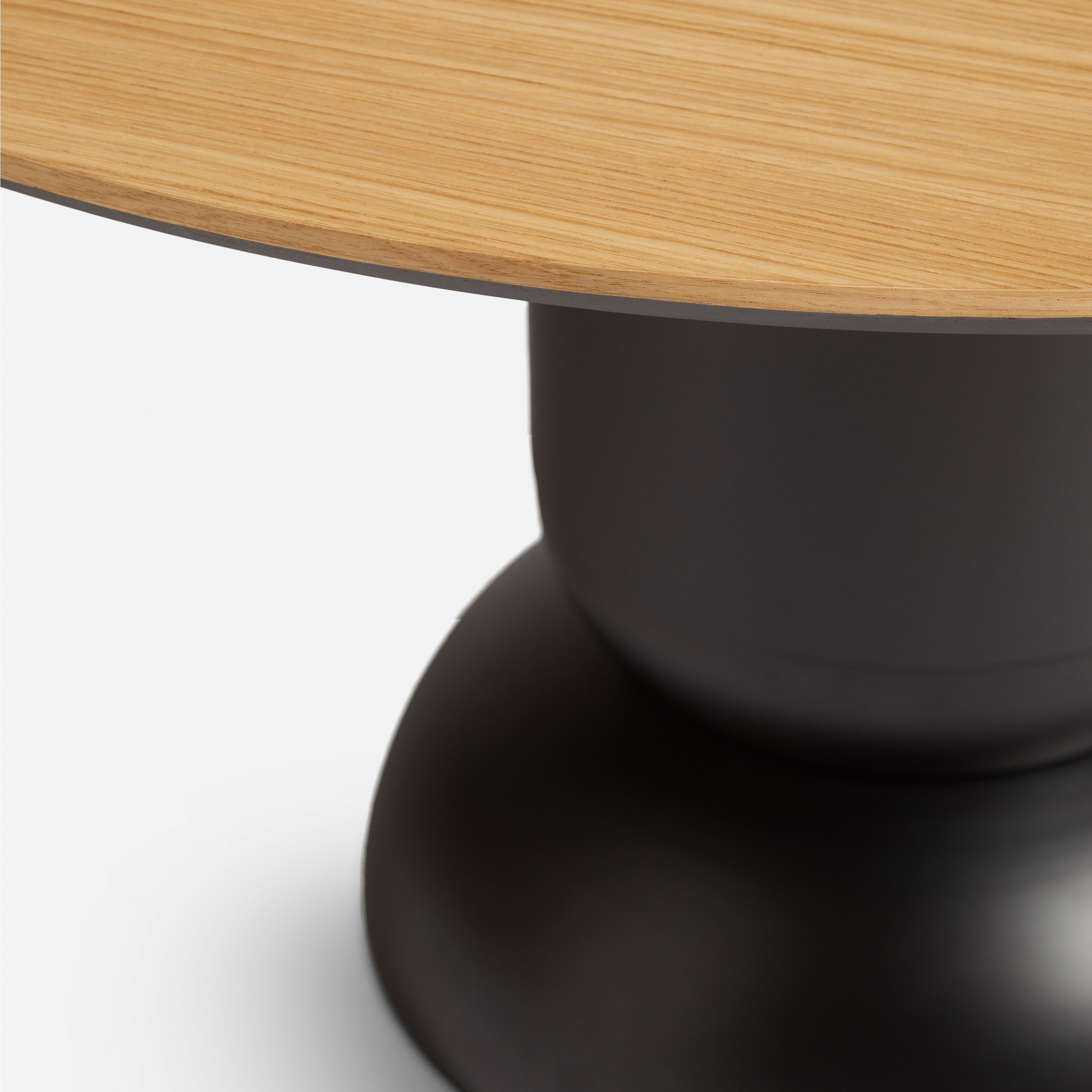 Woud Ludo Spisebord Oak