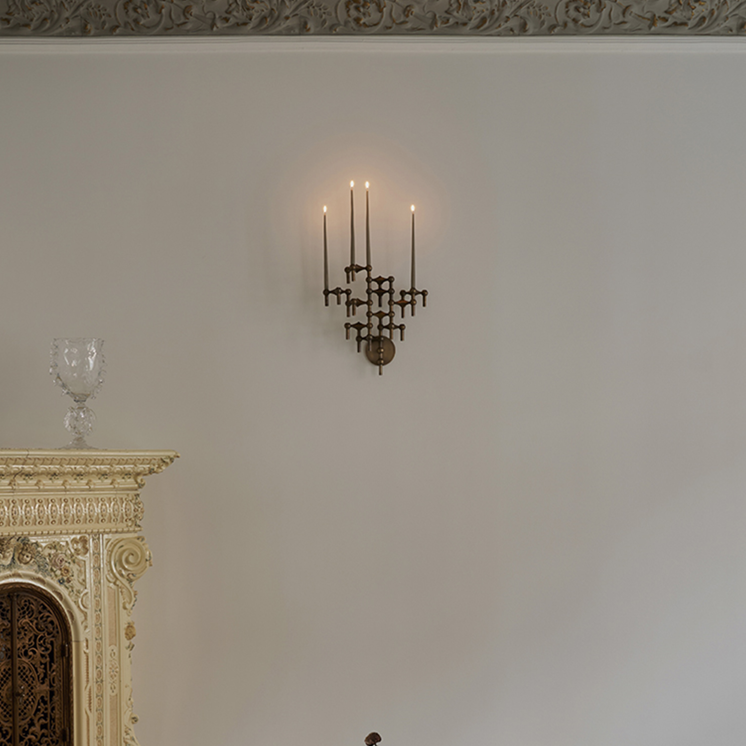 Stoff STOFF Nagel Väggljusstake Bronzed Brass