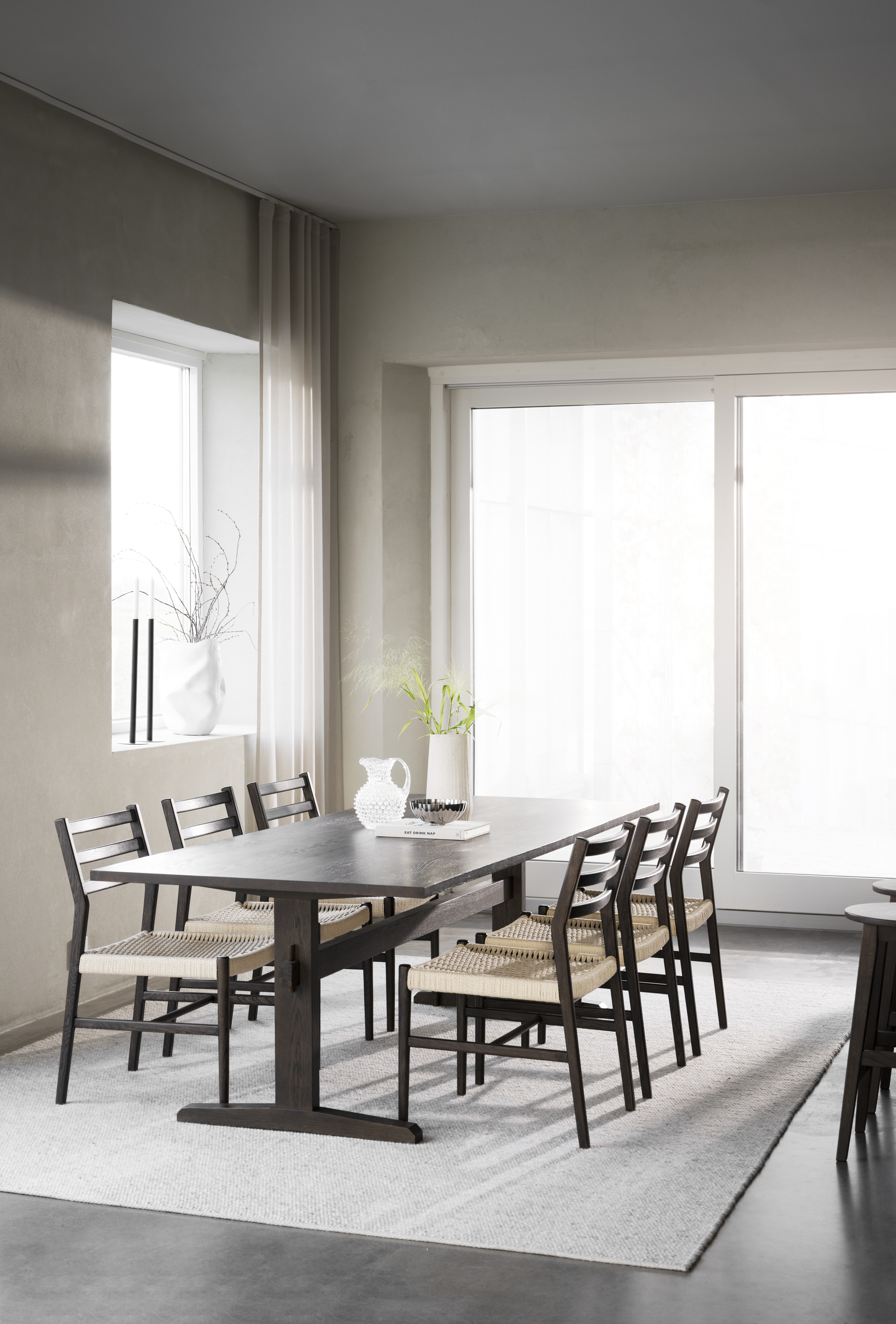 Rowico Home Harlan Matstol Brun Ek