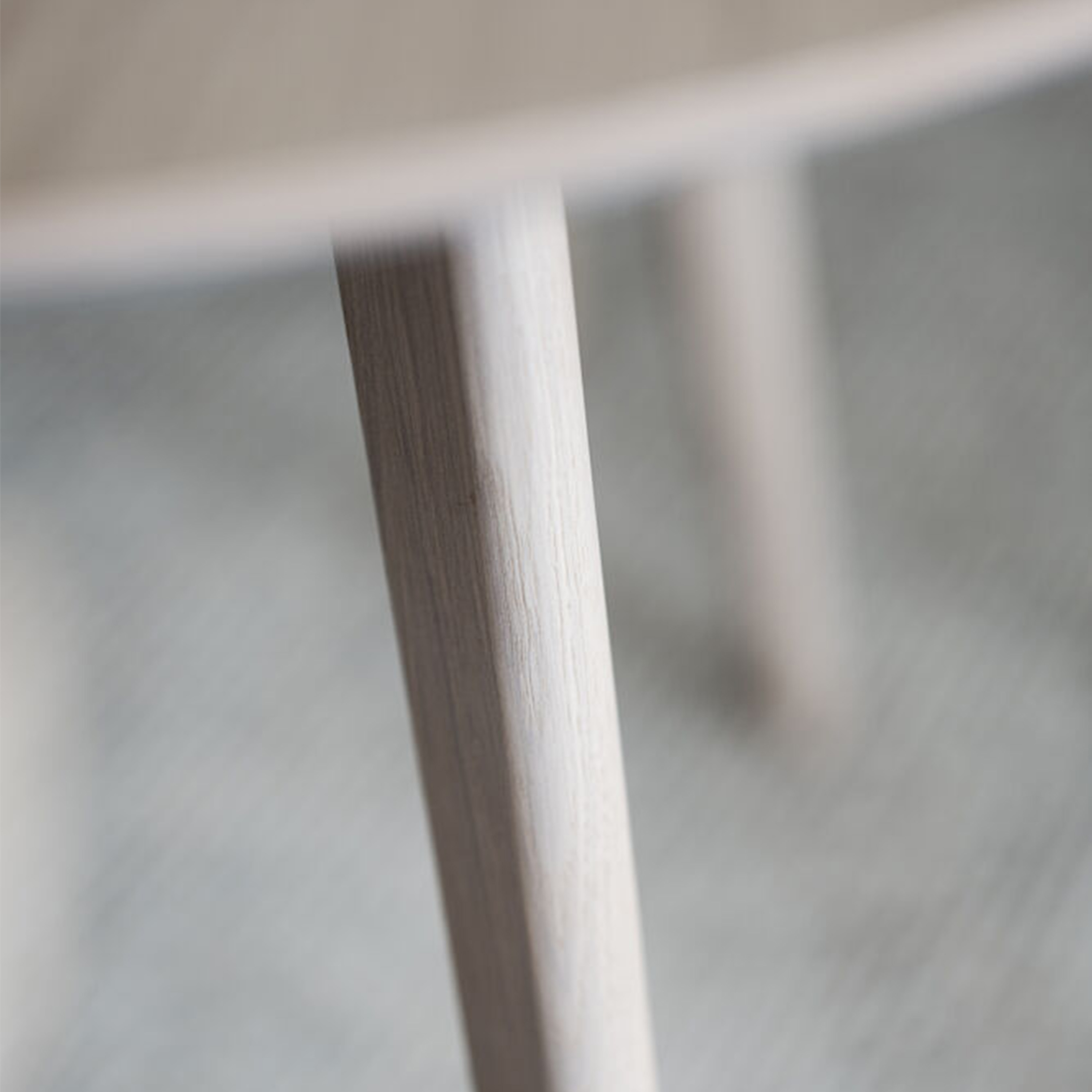 Rowico Home Yumi Matbord Vitpigmenterad Ø115