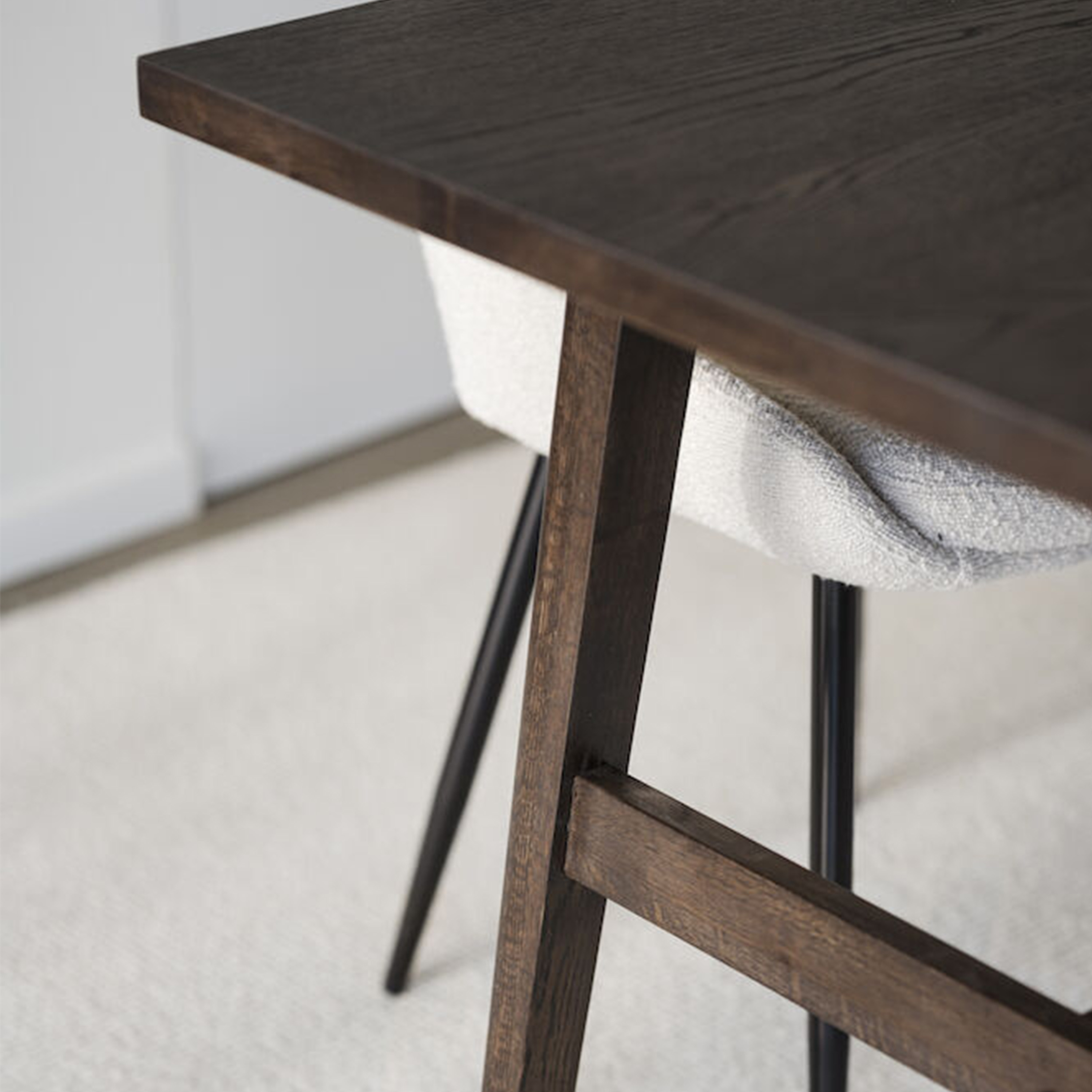 Rowico Home Plainfield Esstisch Braun 220cm