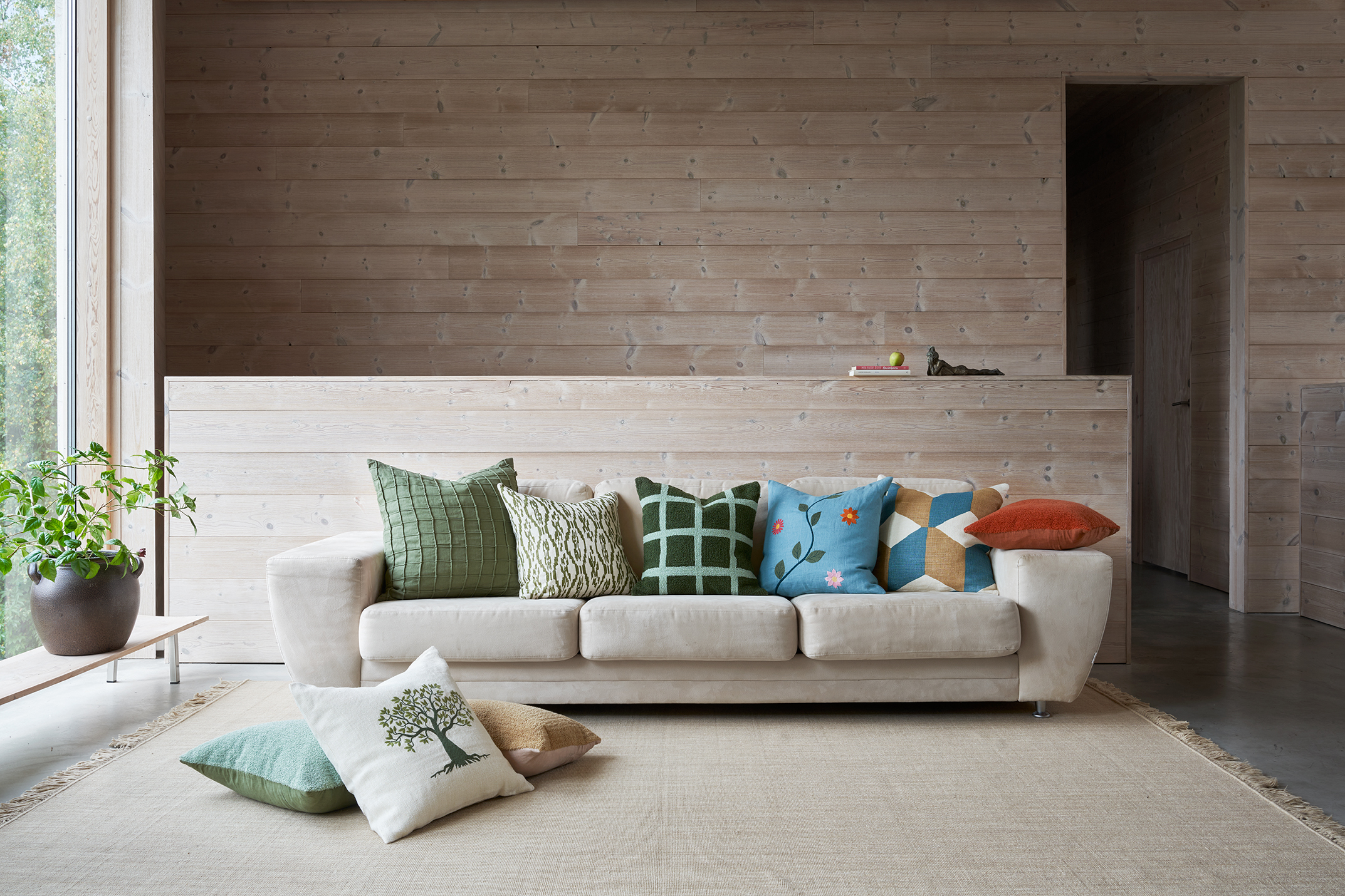 Chhatwal &amp; Jonsson Nanda Ullmatta Light Beige 200x300