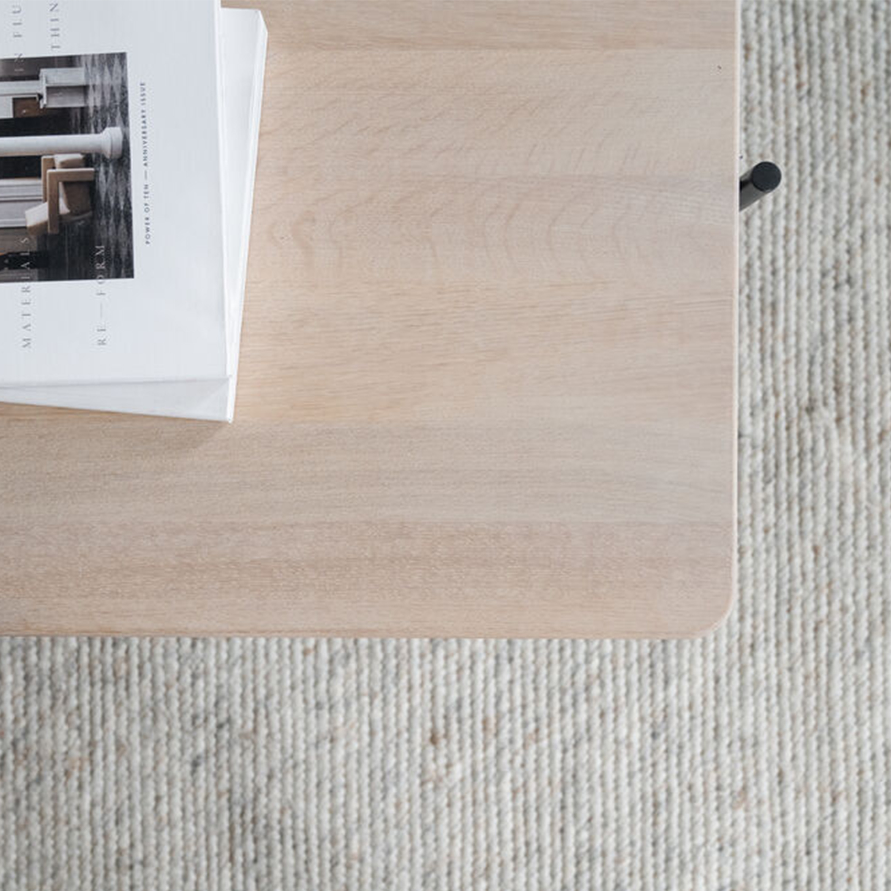 Rowico Home Shelton Couchtisch Weißpigmentiert/Schwarz 95x50cm