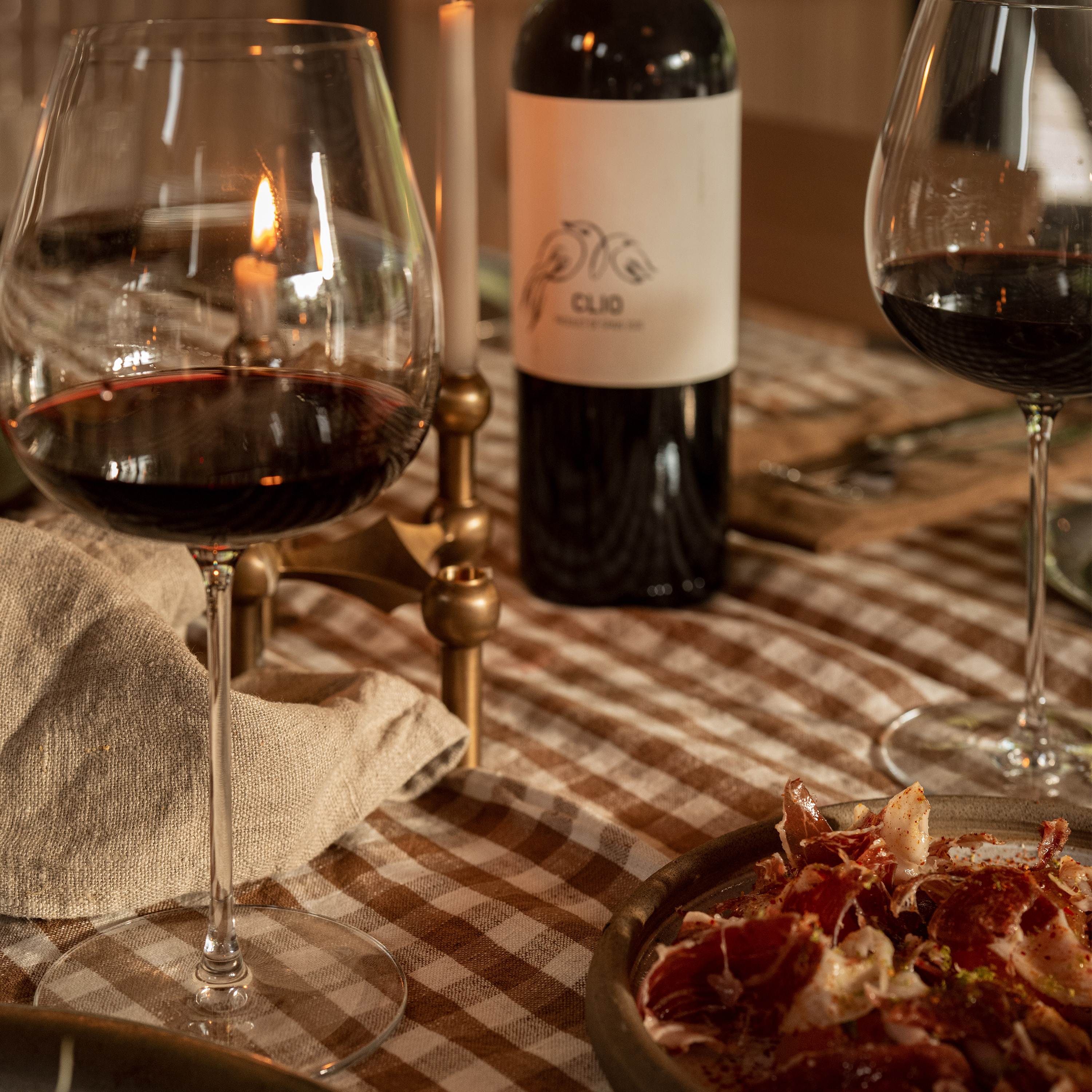 Lovely Linen Misty Pöytäliina Pellava Square Almond 145x300