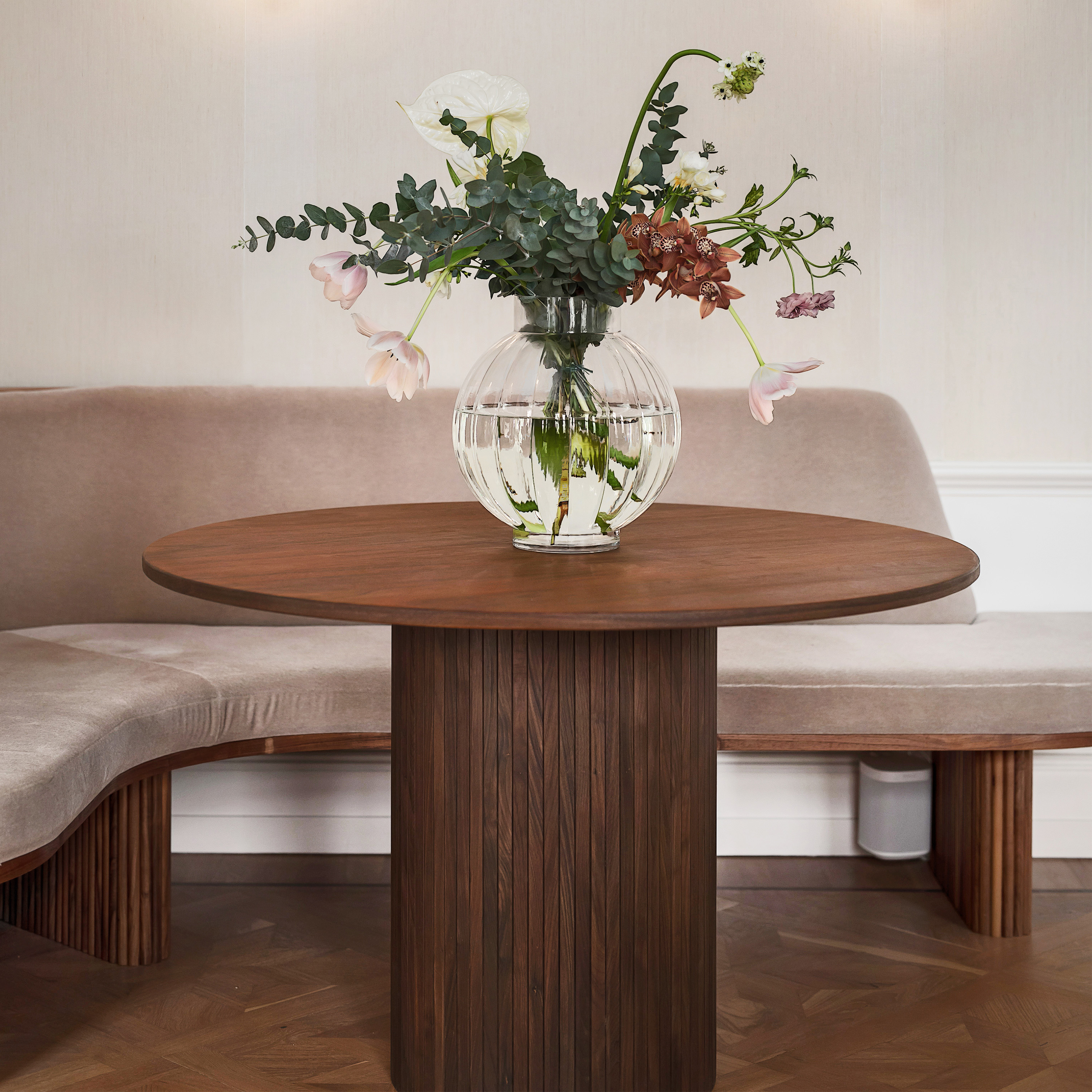 Sleepo Collection Adele Matbord Valnöt Ø115