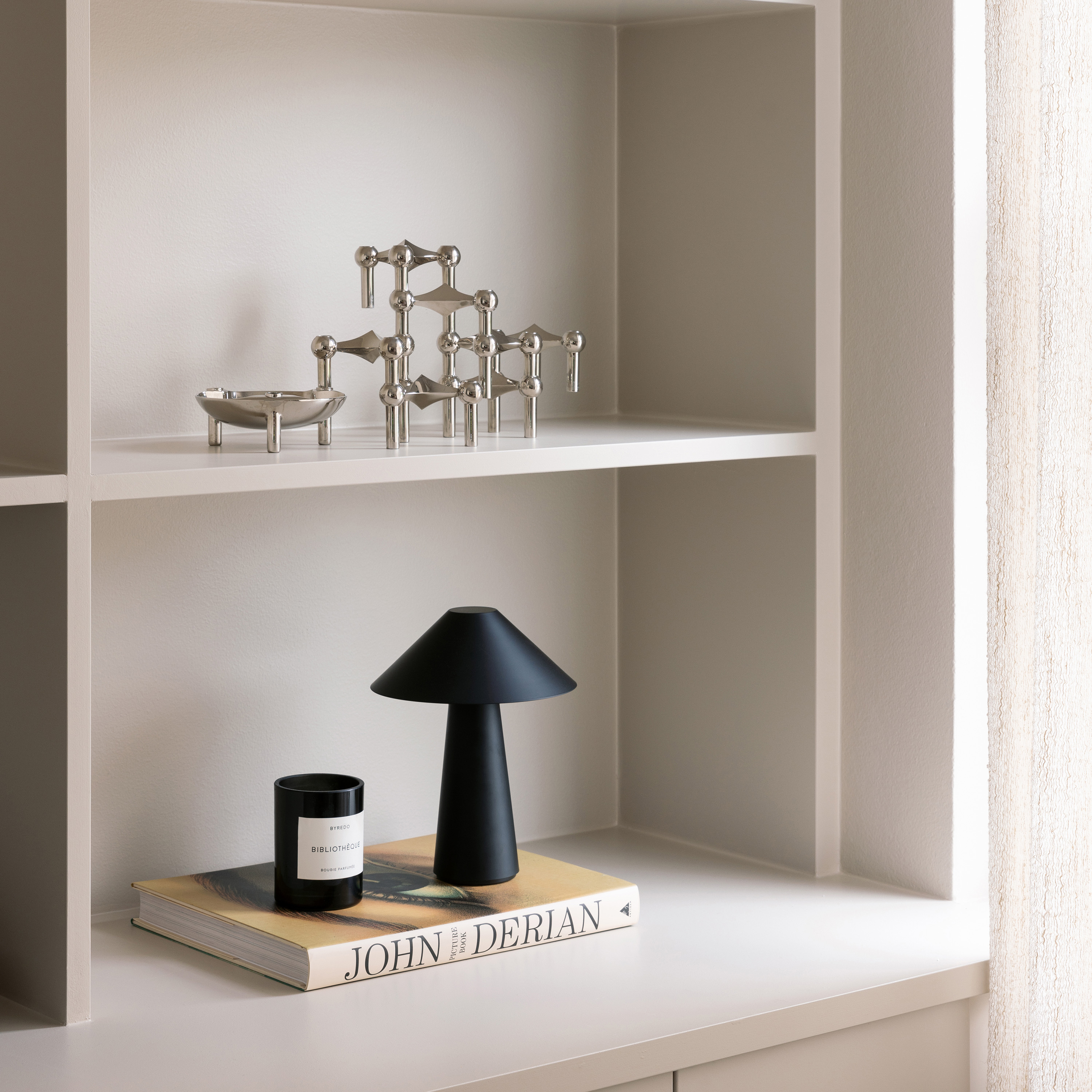 Globen Lighting Cannes Kannettava Pöytävalaisin Musta 26cm