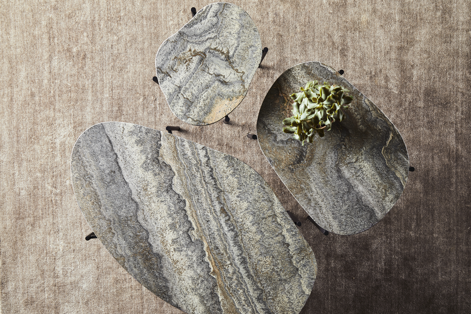 Woud La Terra Soffbord Grey/Black Large