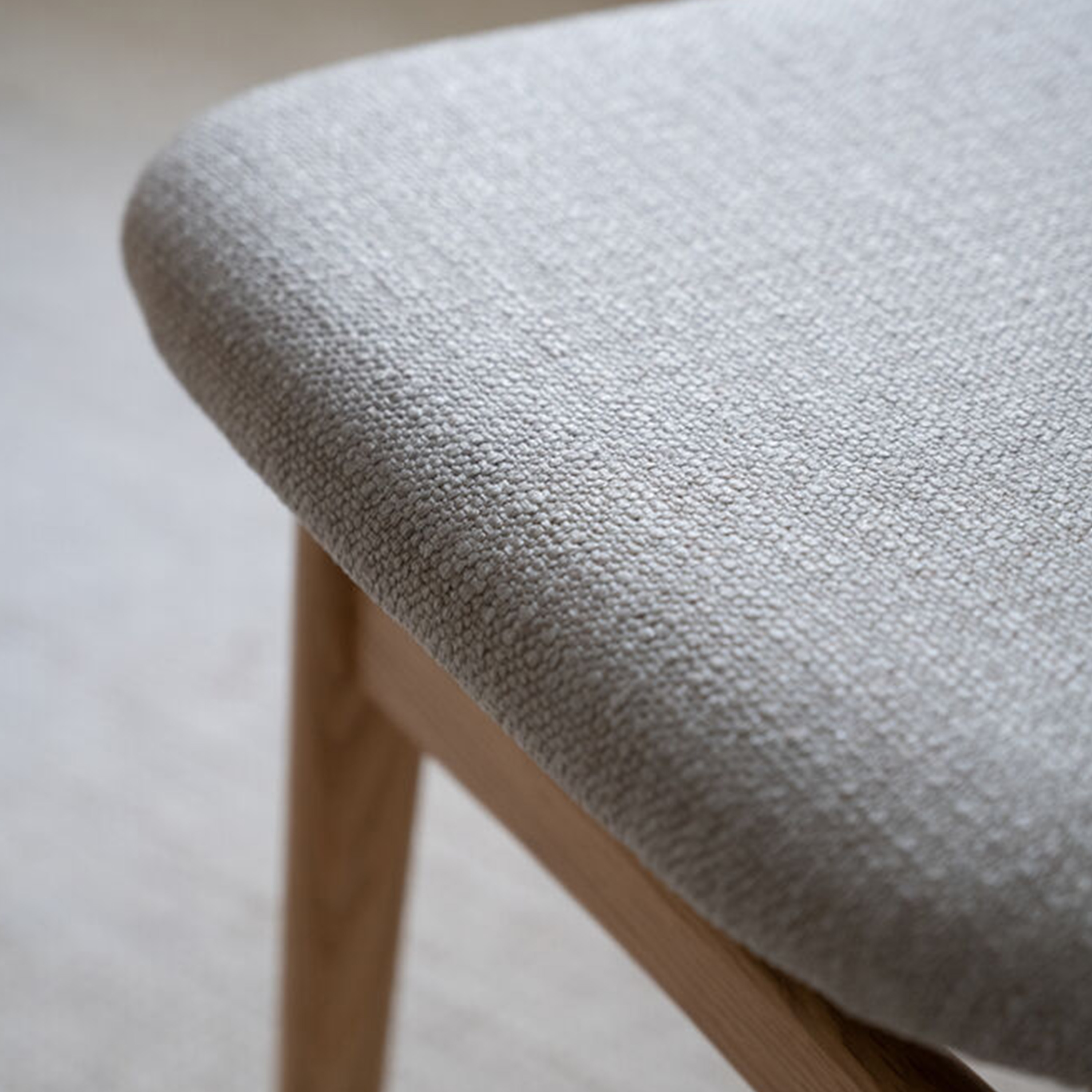 Rowico Home Rodham Matstol Ek/Gråbeige