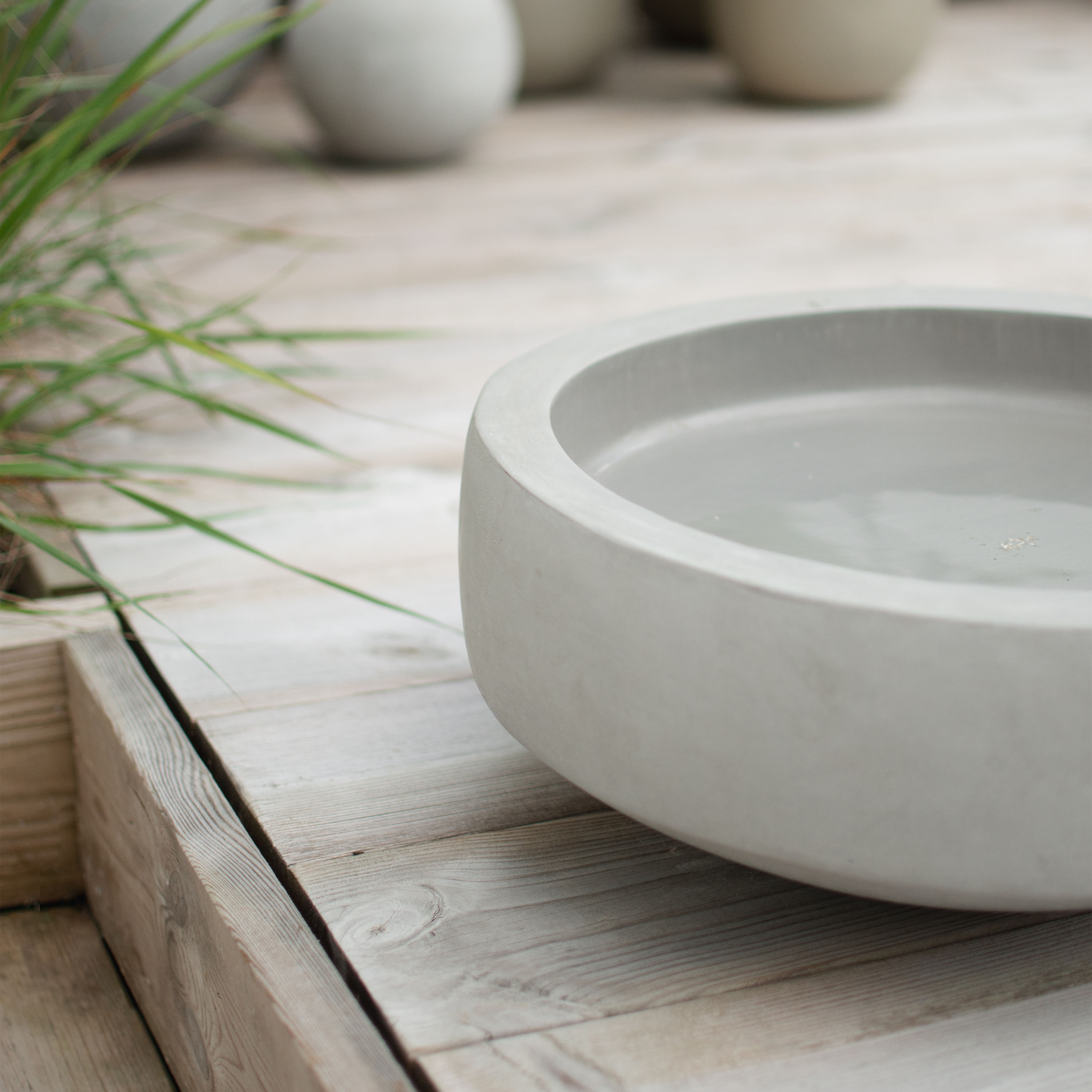 DBKD Garden 
Kulho Betoni/Rauta Ø40