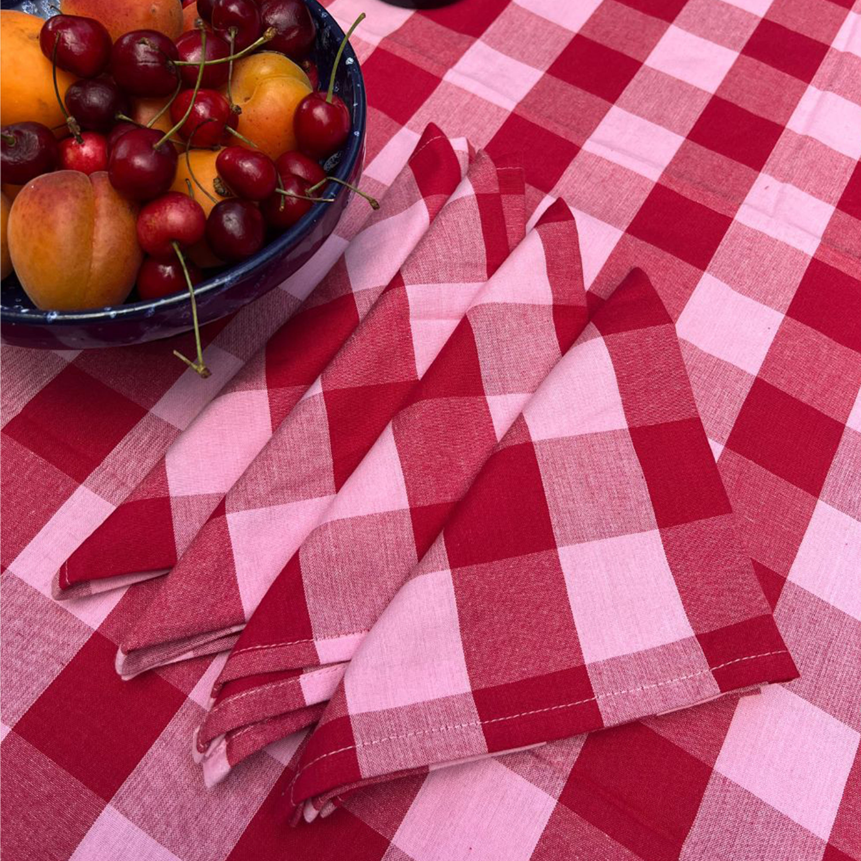 Midnatt Paola Tischdecke 145x180