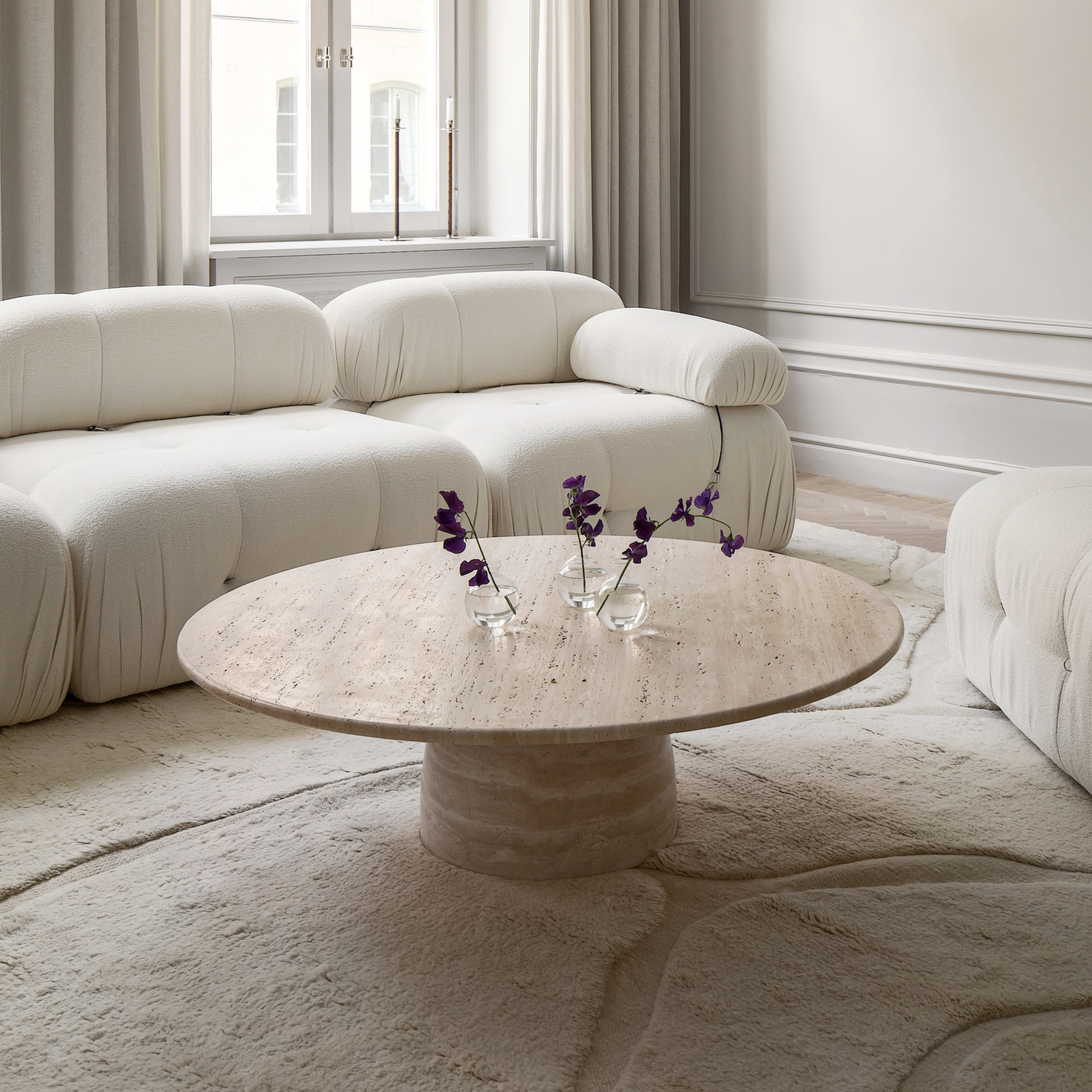 Sleepo Collection Nicola Soffbord Travertin Ø110