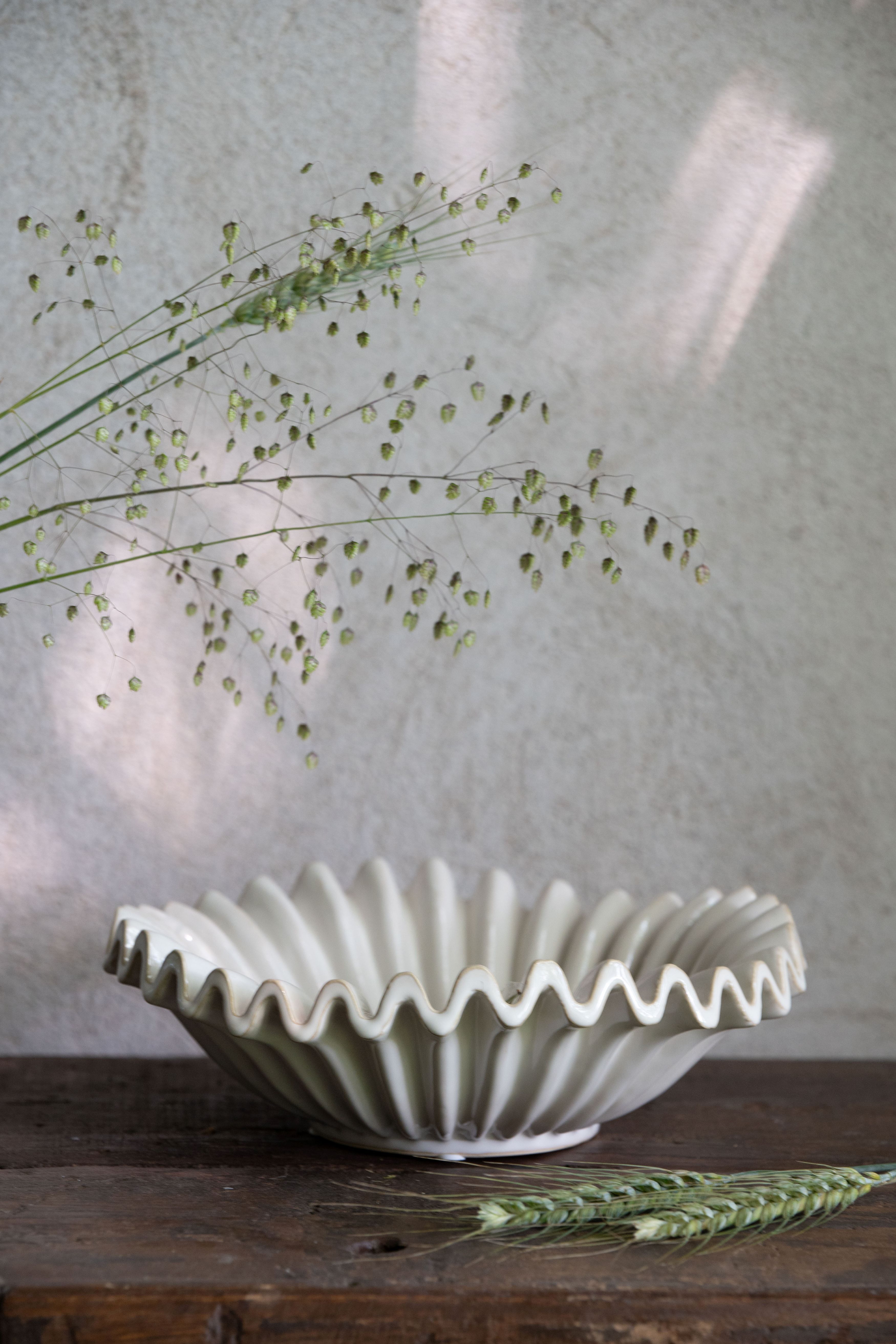 Wikholm Form Hanna Pyöreä valkoinen puinen leikkuulauta Ø36 cm