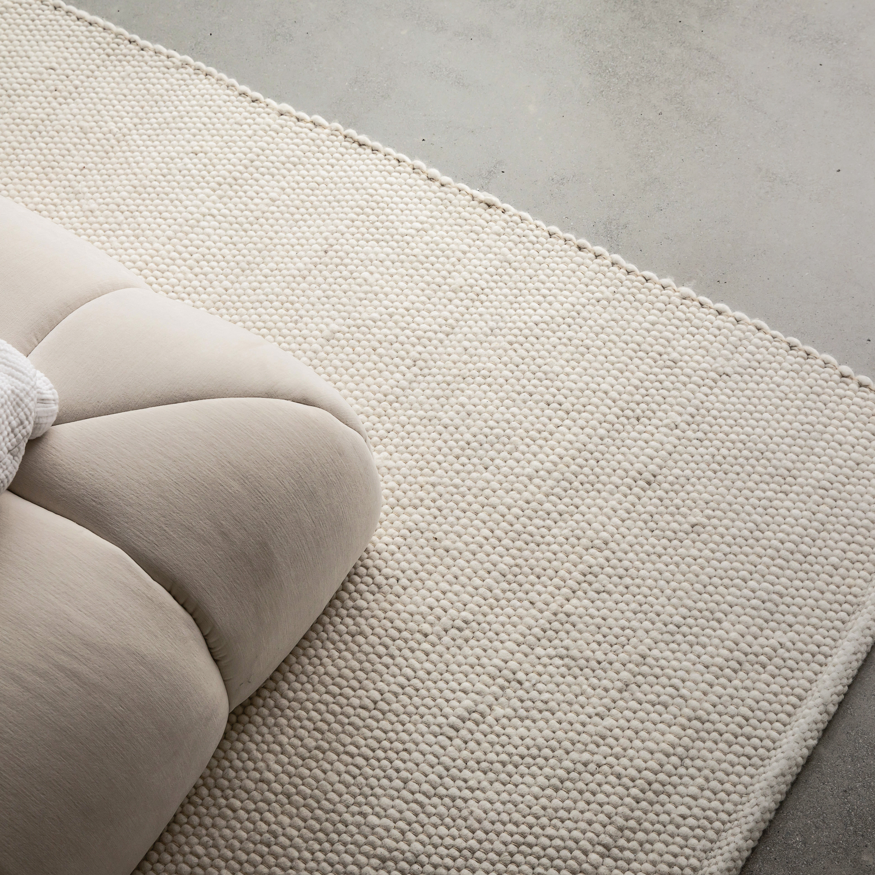 Sleepo Collection Milos Ullteppe Hvit 250x350