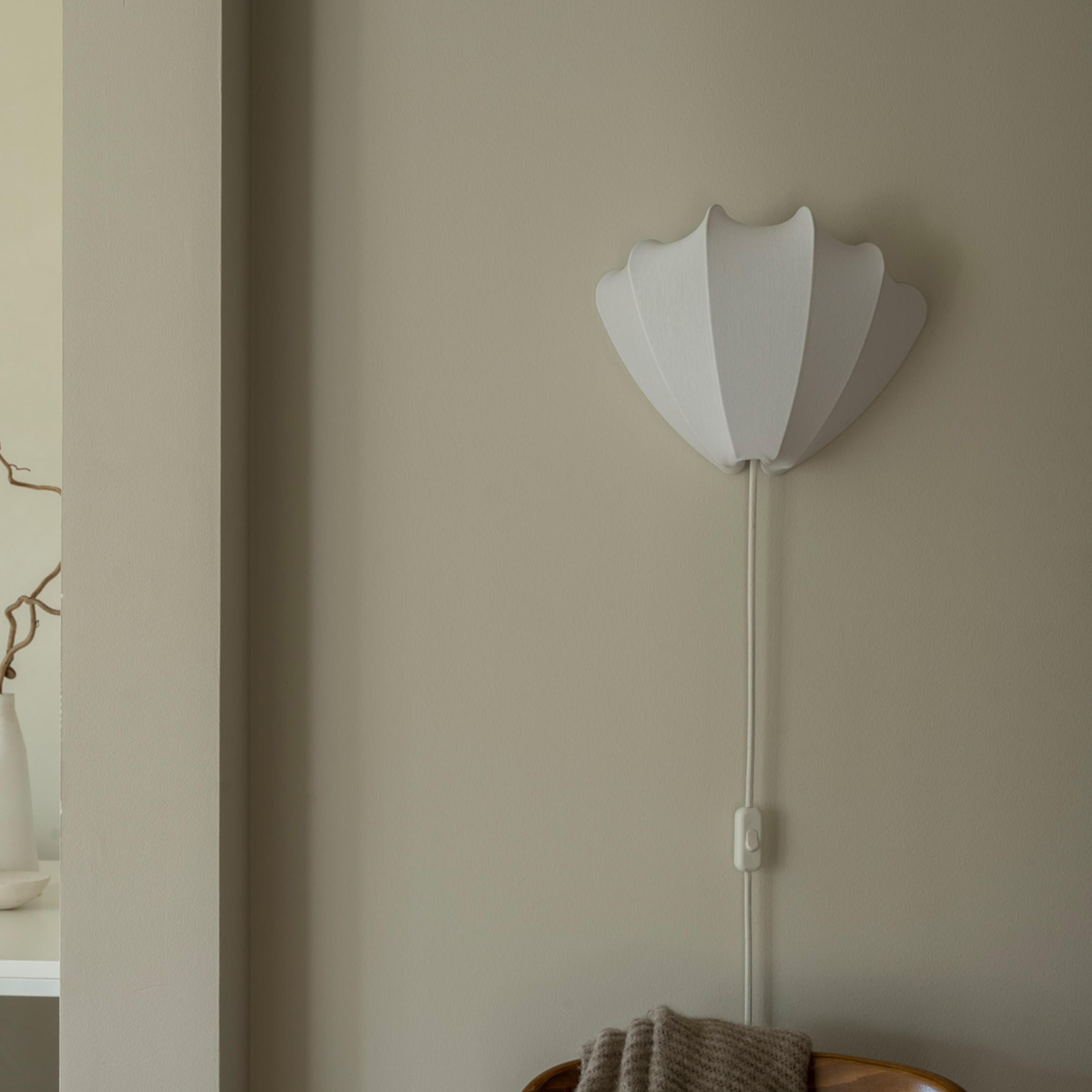 Watt &amp; Veke Anna Vägglampa Cotton White Small