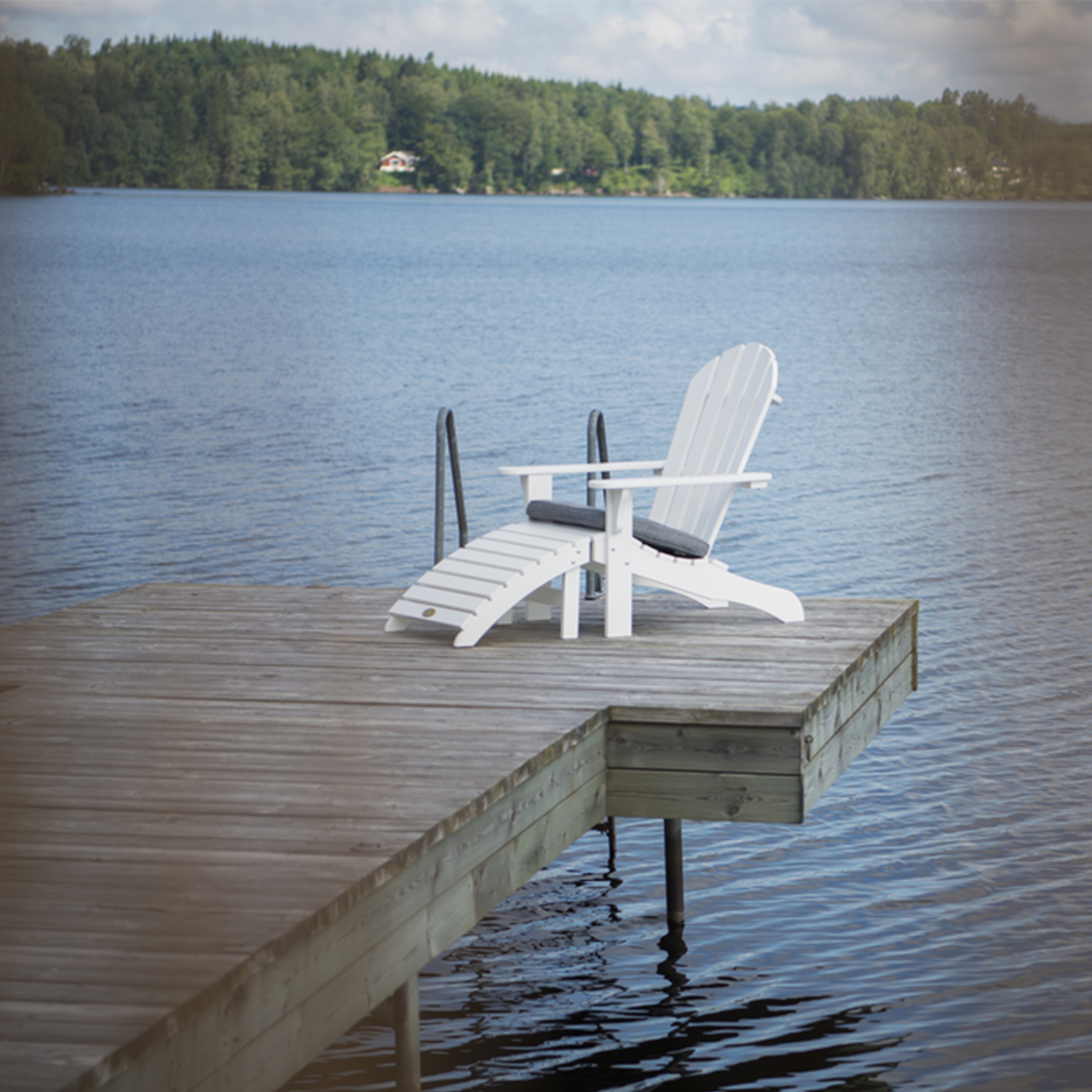 Hillerstorp Tennessee Däckstol Vit