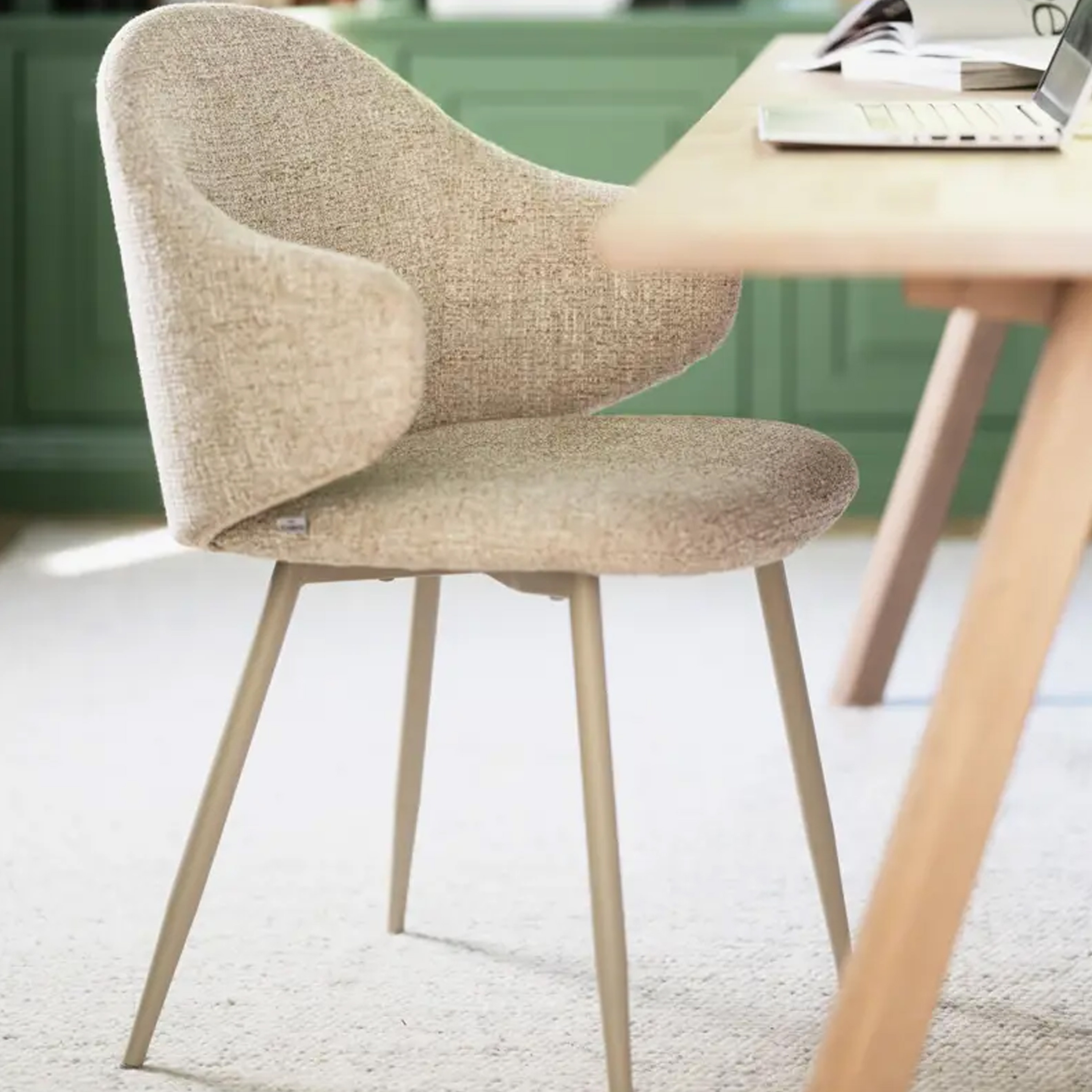 Rowico Home Drake Karmstol Beige