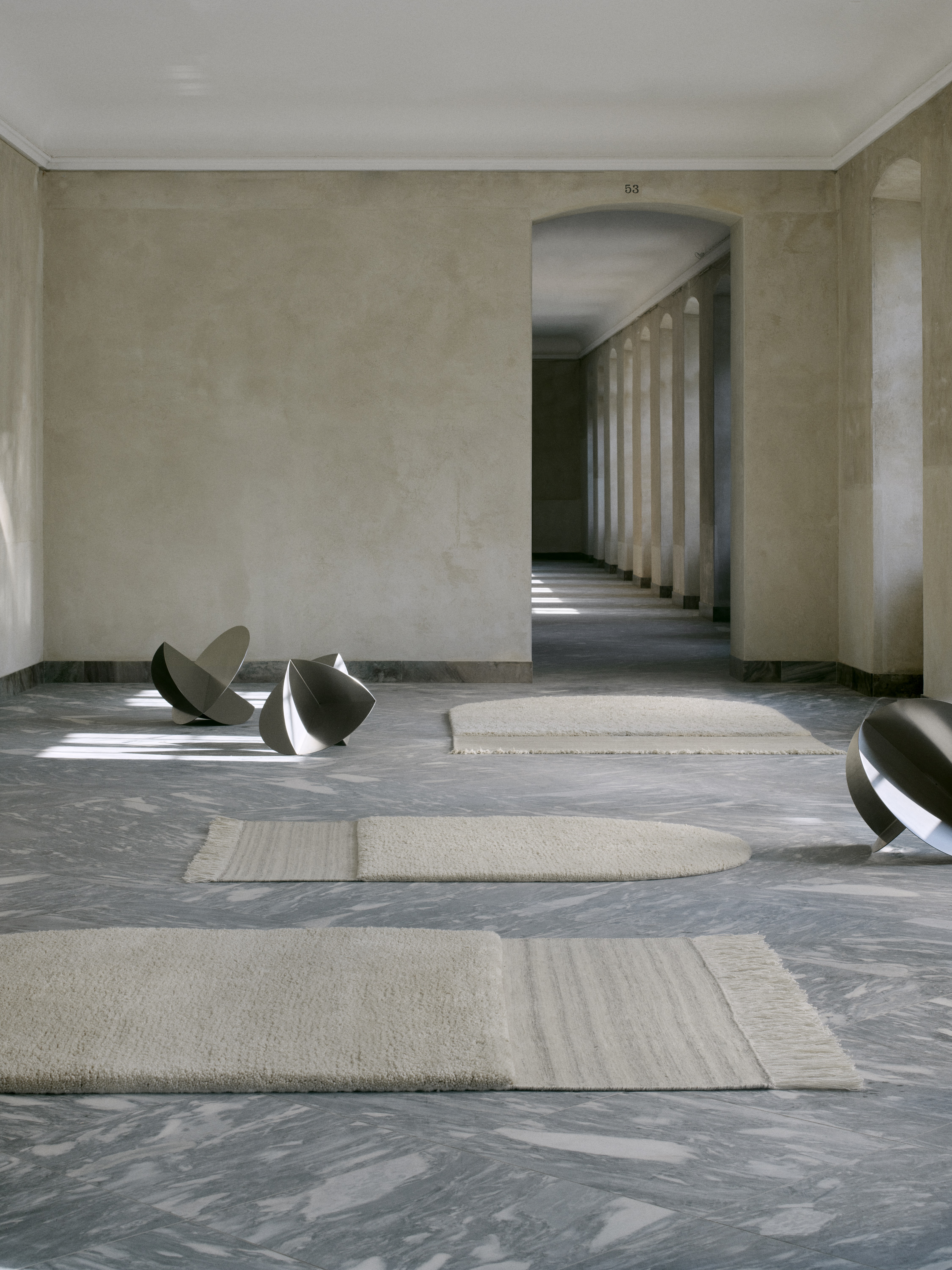 Linie Design Eternal Eye Ullmatta Natural 200x300