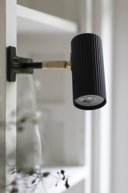 Globen Lighting Hubble Klämspot Schwarz