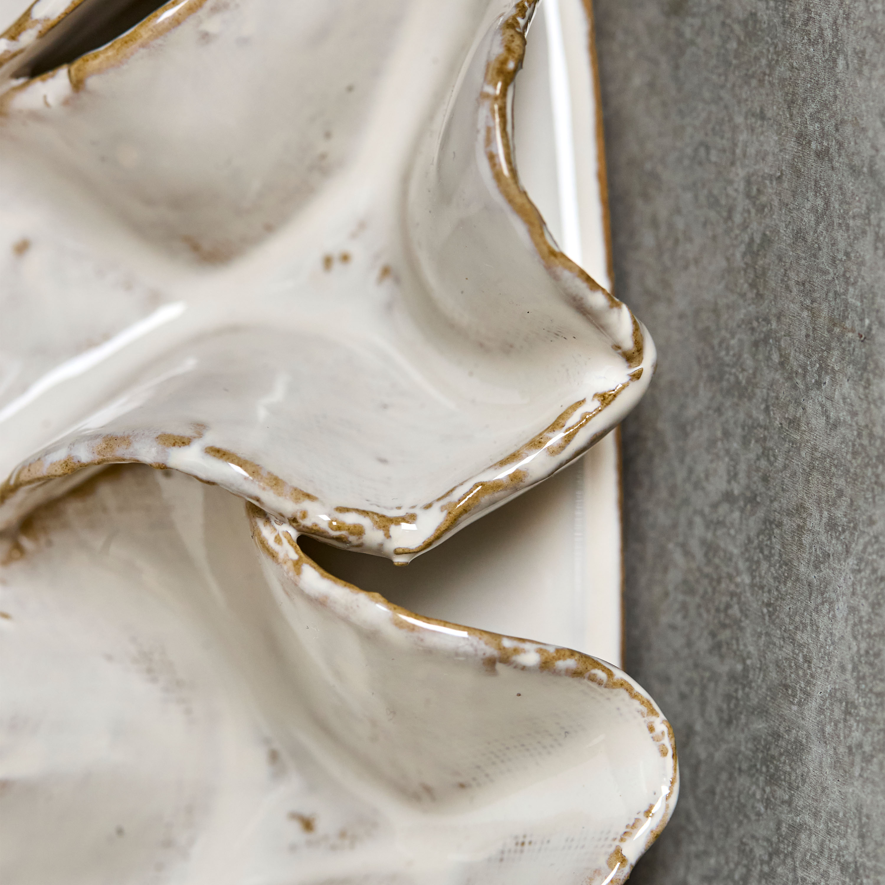 House Doctor Fold Seinätaide Off‑white 25x46