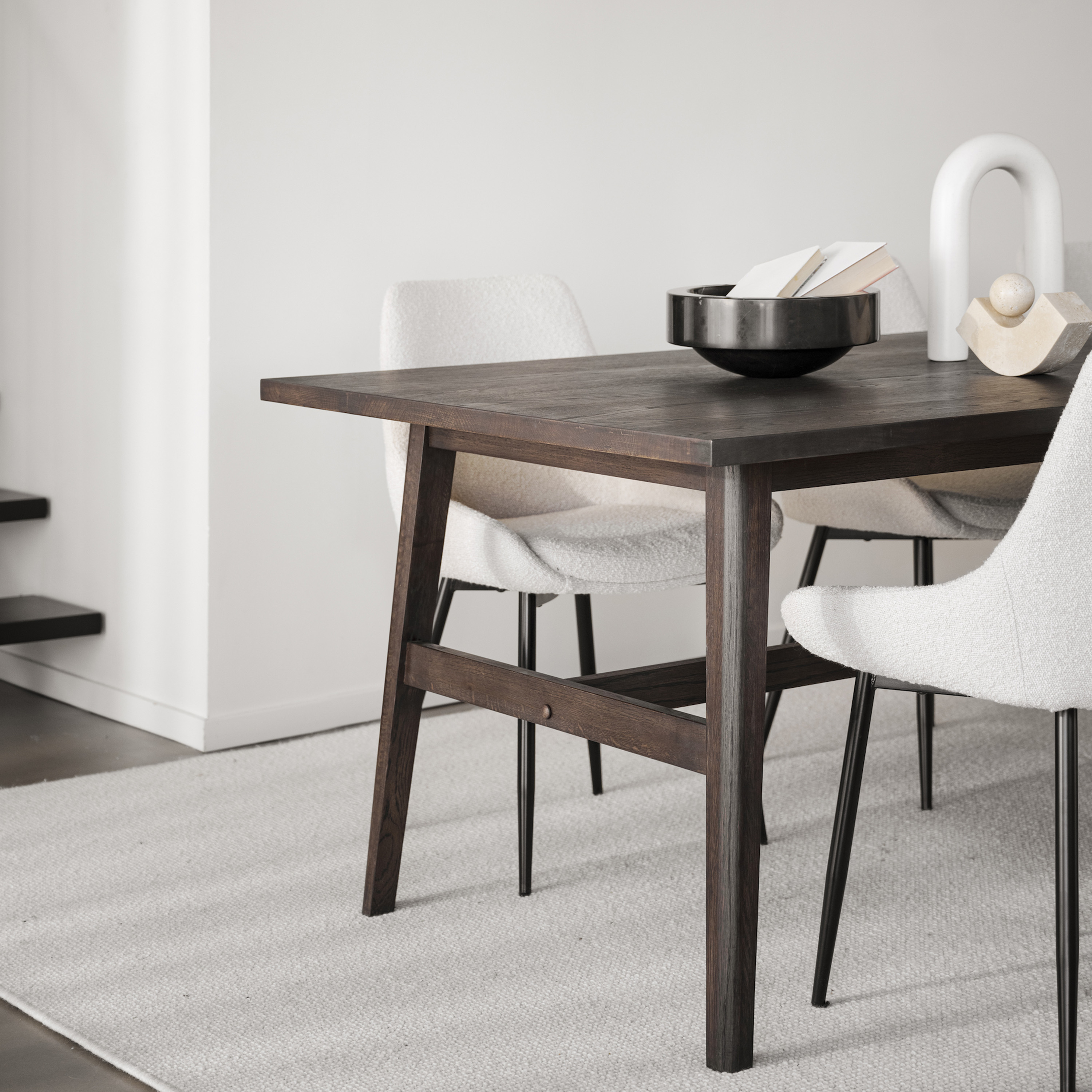 Rowico Home Plainfield Esstisch Braun 220cm