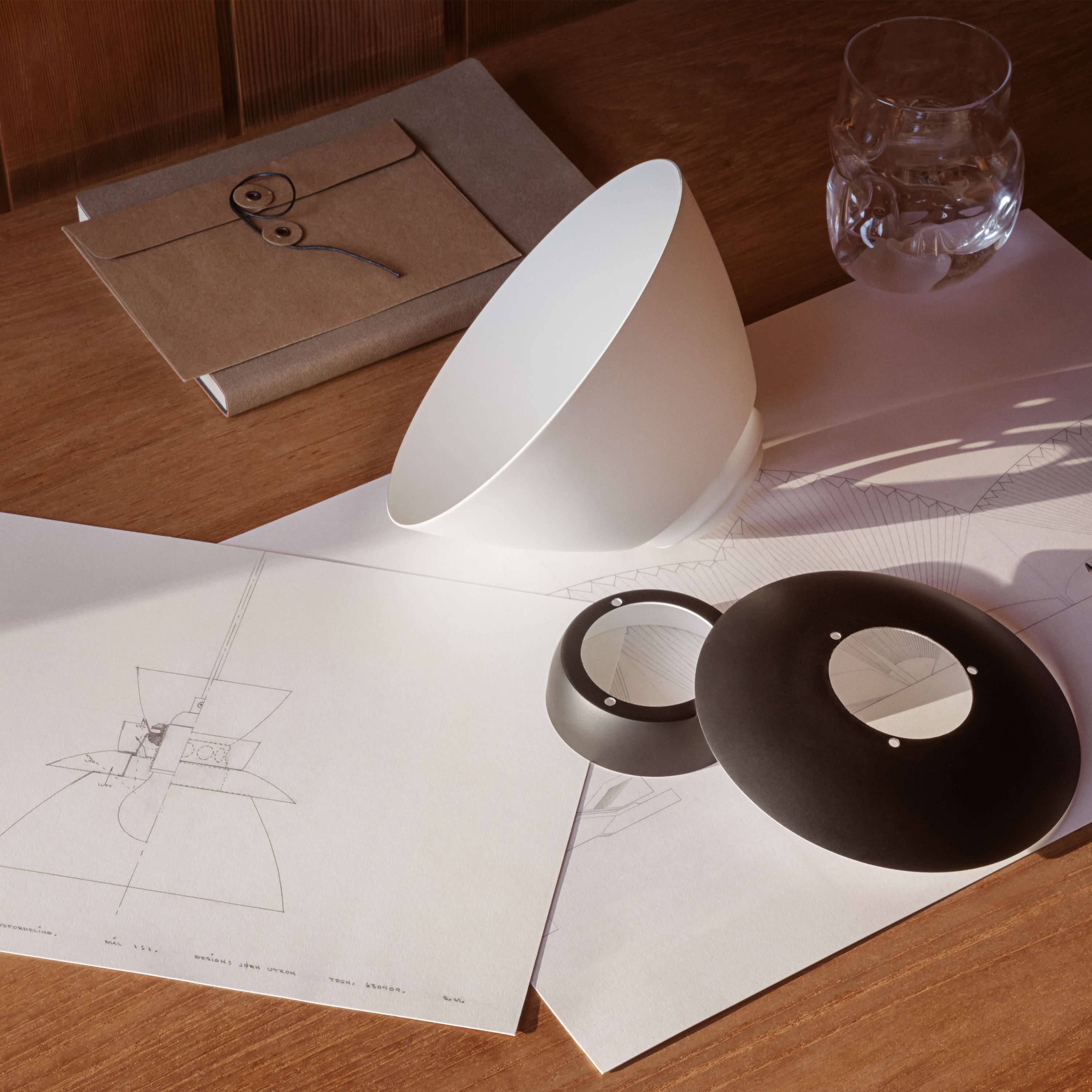 LYFA Sundowner Kattovalaisin Musta 25cm