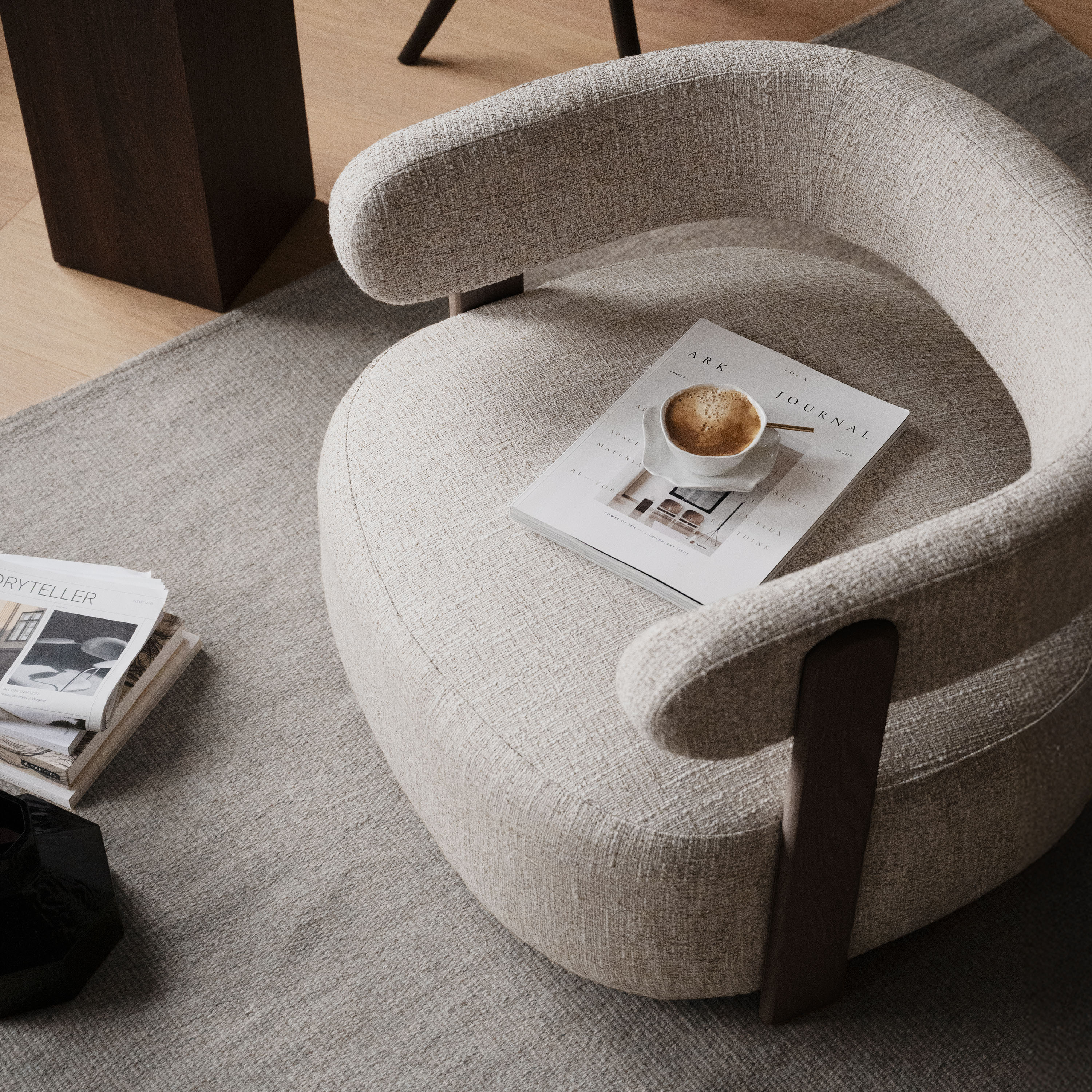 Rowico Home Jenison Loungesessel Hellbeige/Braun