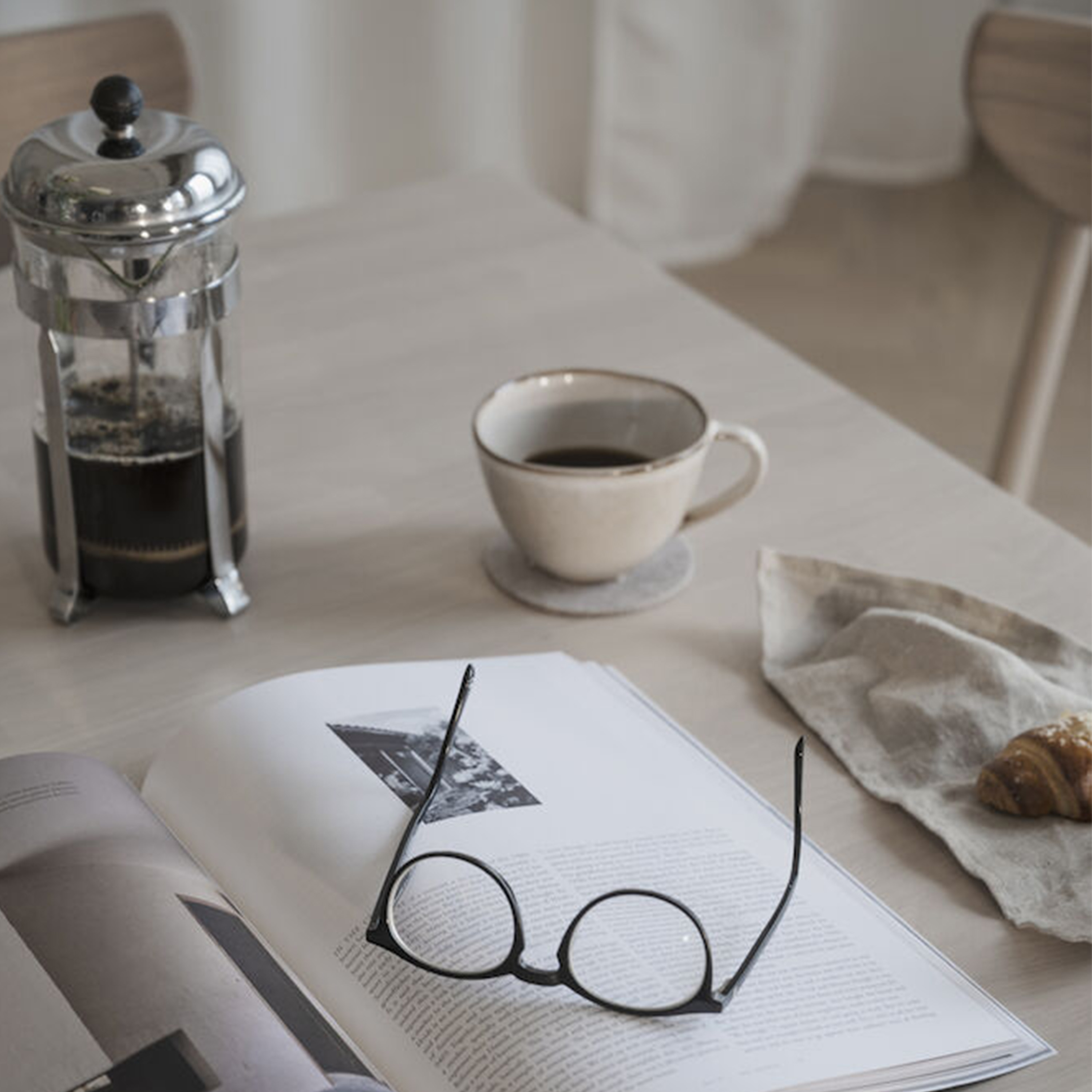 Rowico Home Filippa Matbord Vitpigmenterad 180cm