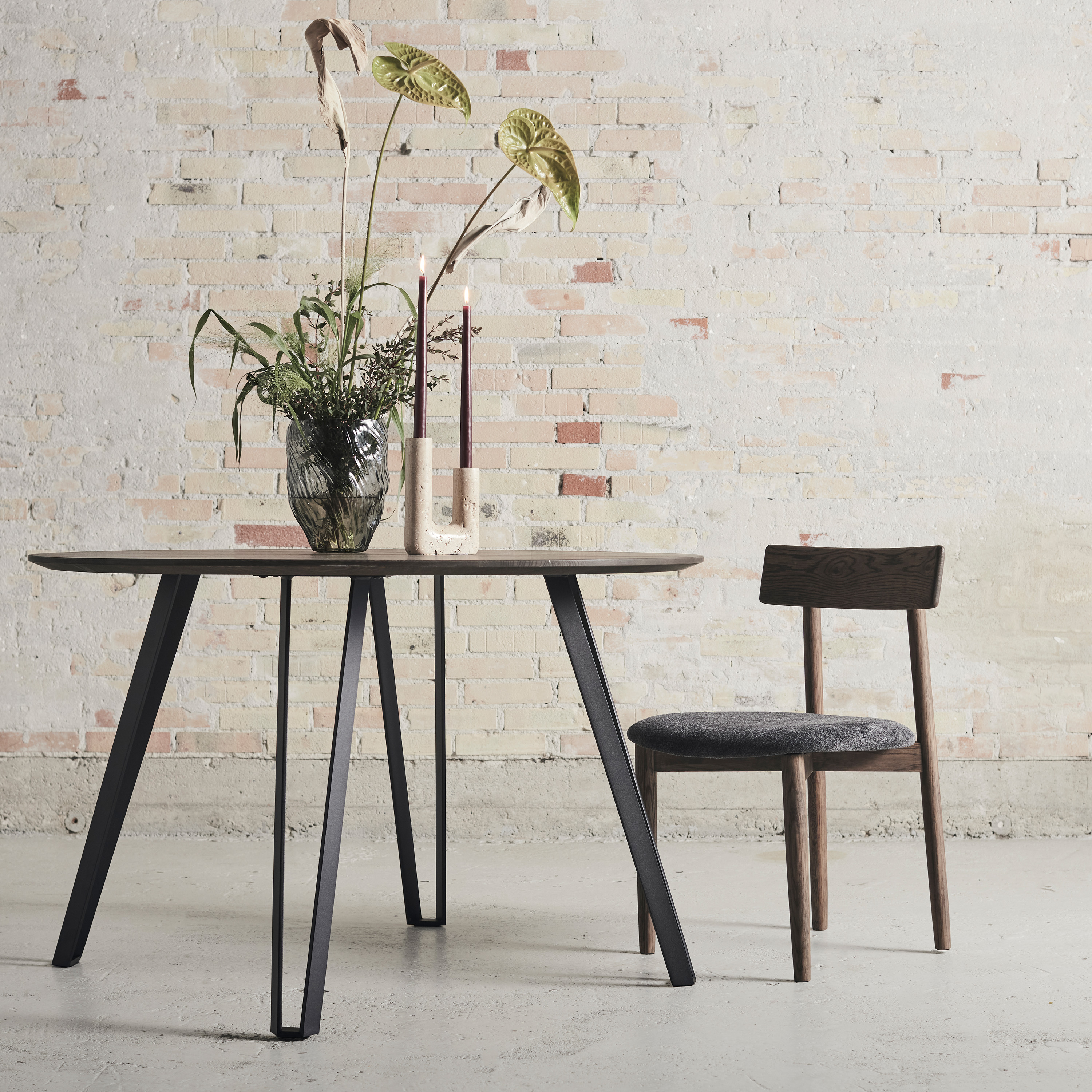 Muubs Tetra Matstol Dark Oiled Oak/Granite