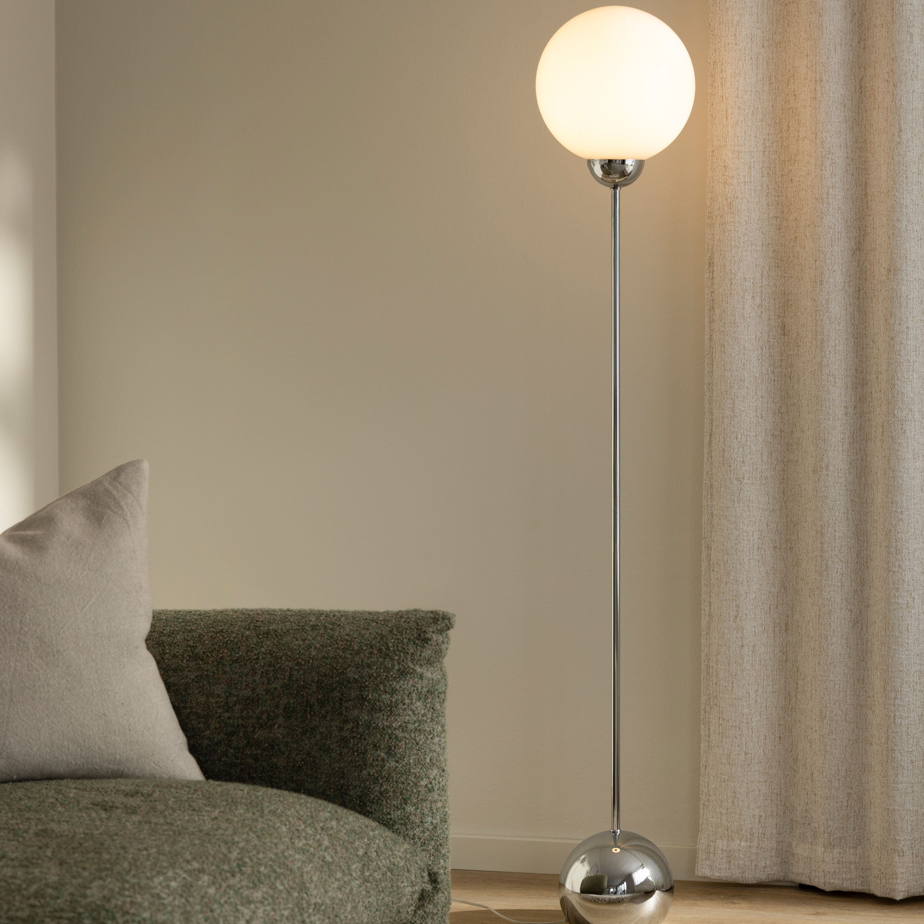 Globen Lighting Ripley Lattiavalaisin Kromi