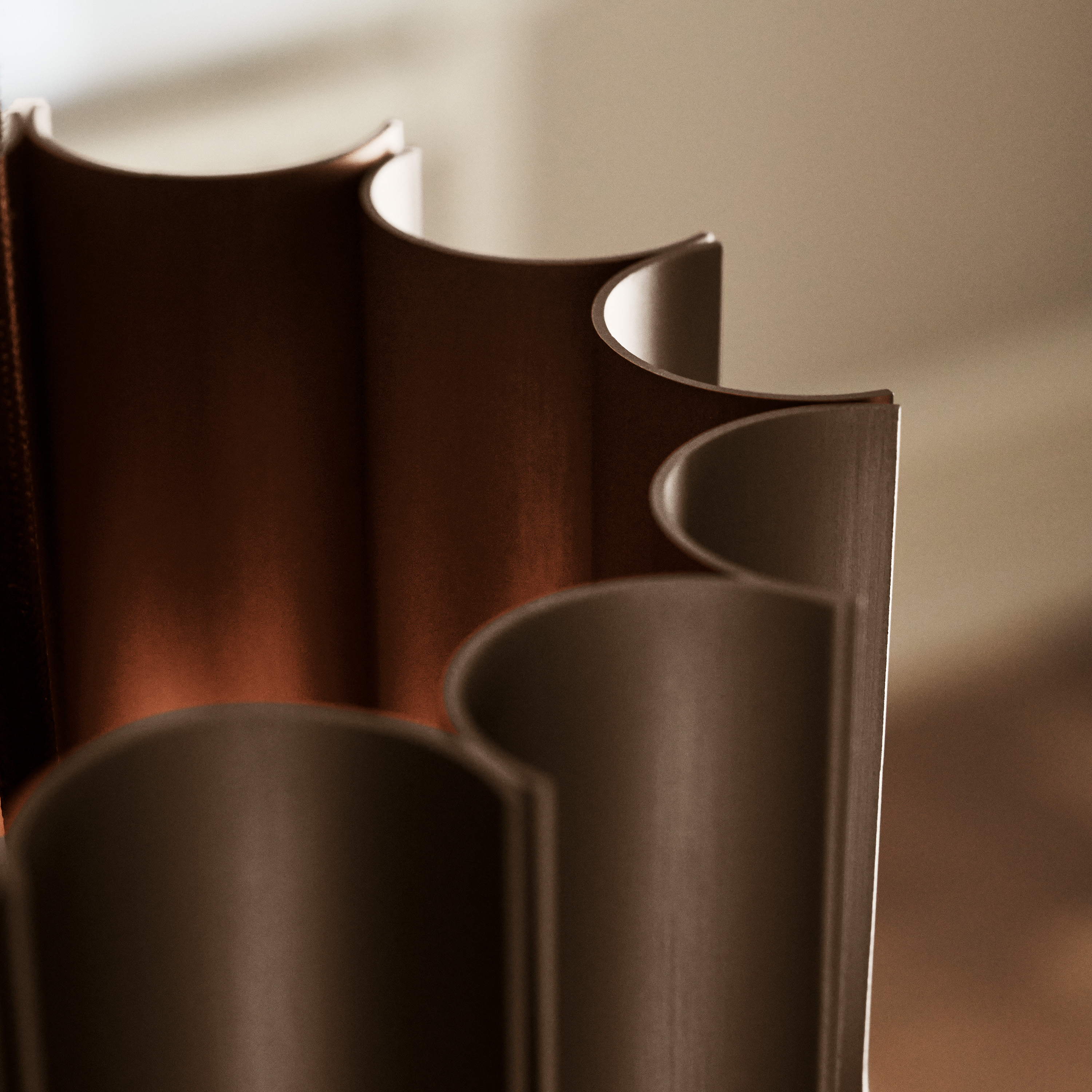 LYFA Pan Kattovalaisin Pronssi 30cm