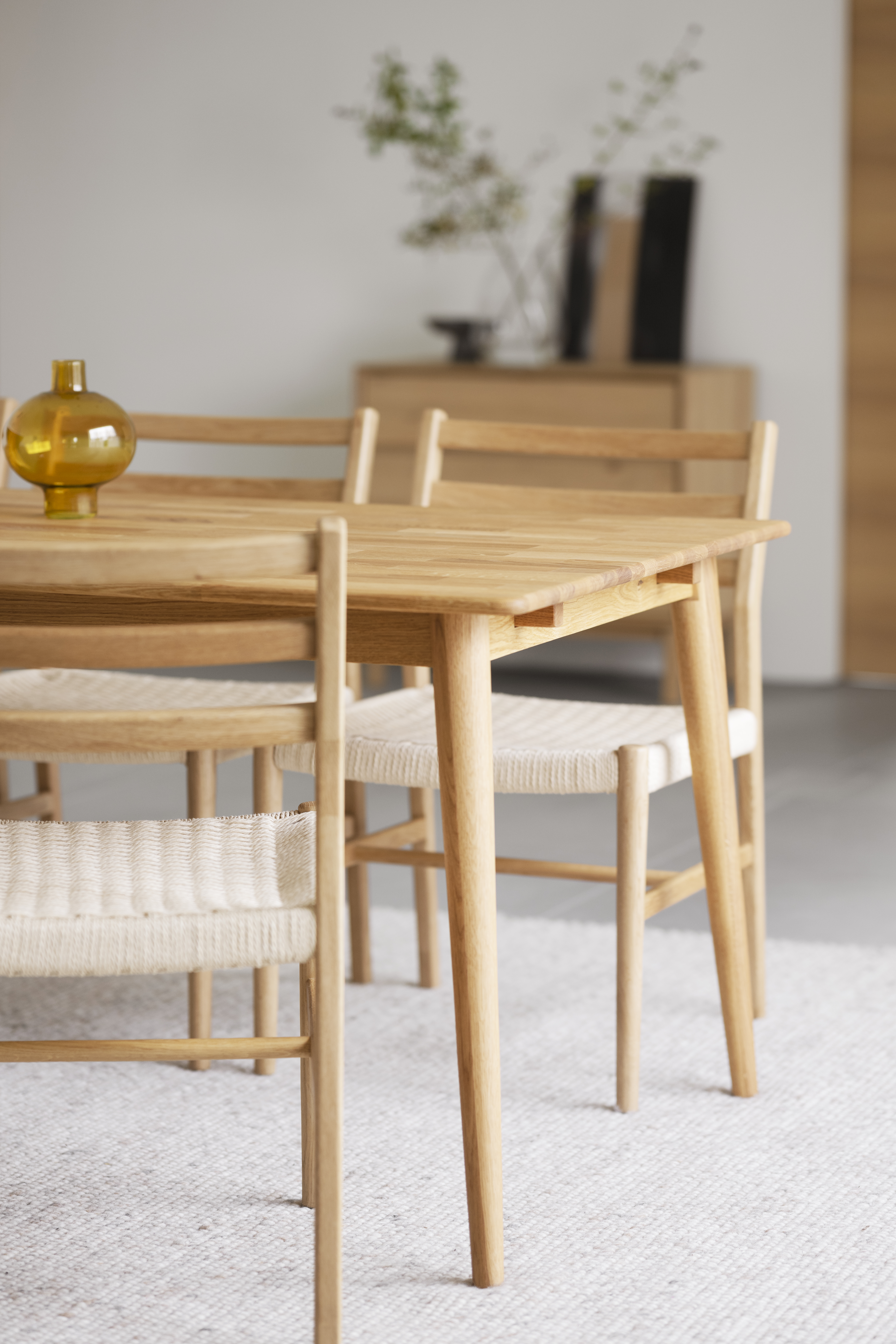 Rowico Home Harlan Matstol Ek