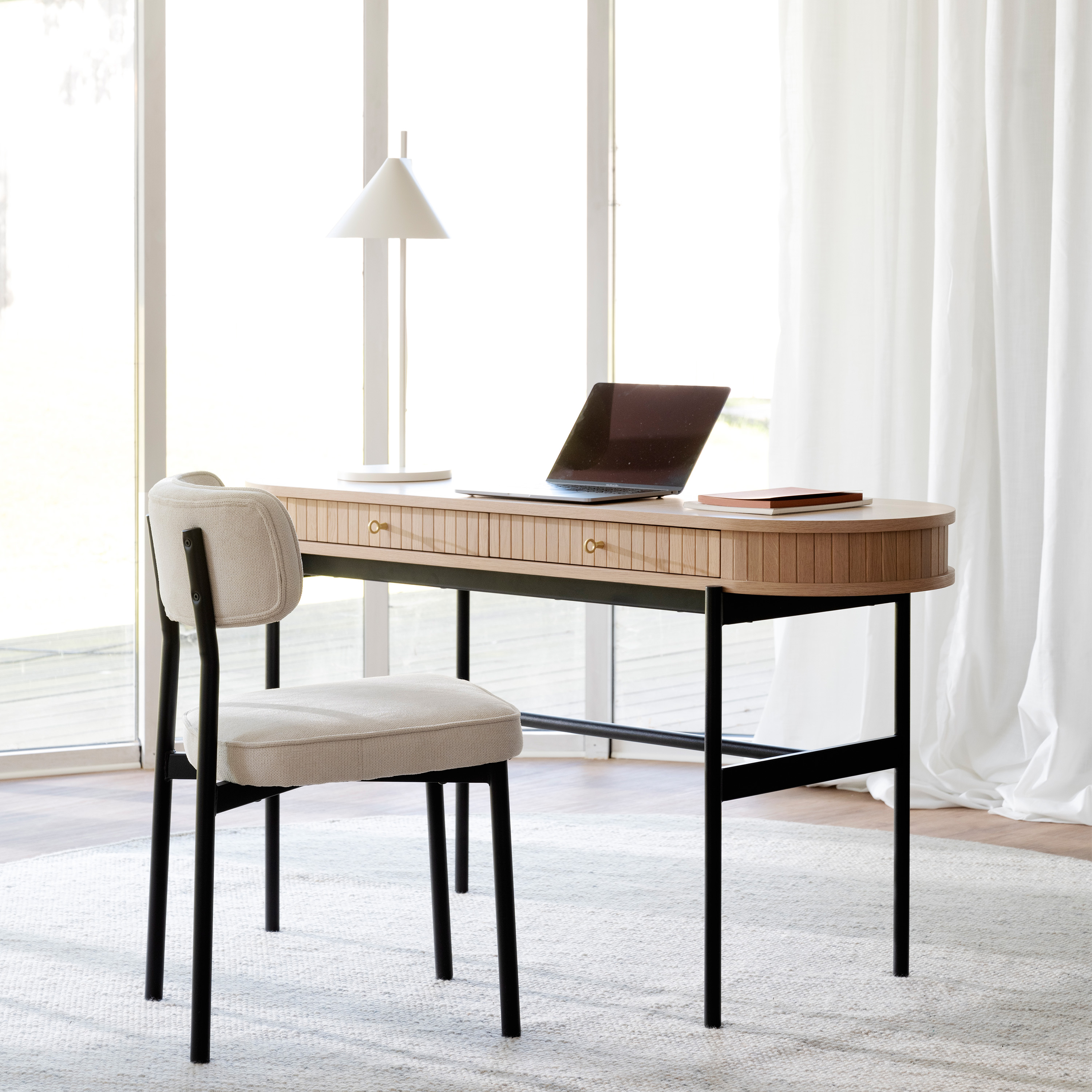 Rowico Home Haddington Konsolentisch Weiß pigmentiert/Schwarz 142cm