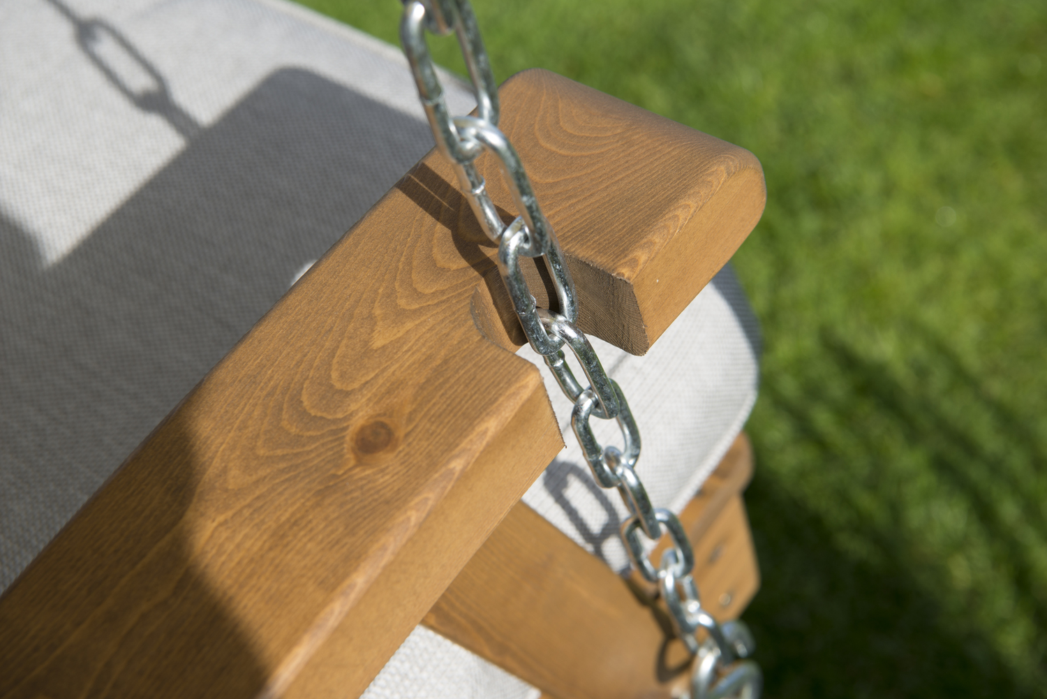 Hillerstorp Dalom Riippukeinu ilman katosta Kaneli