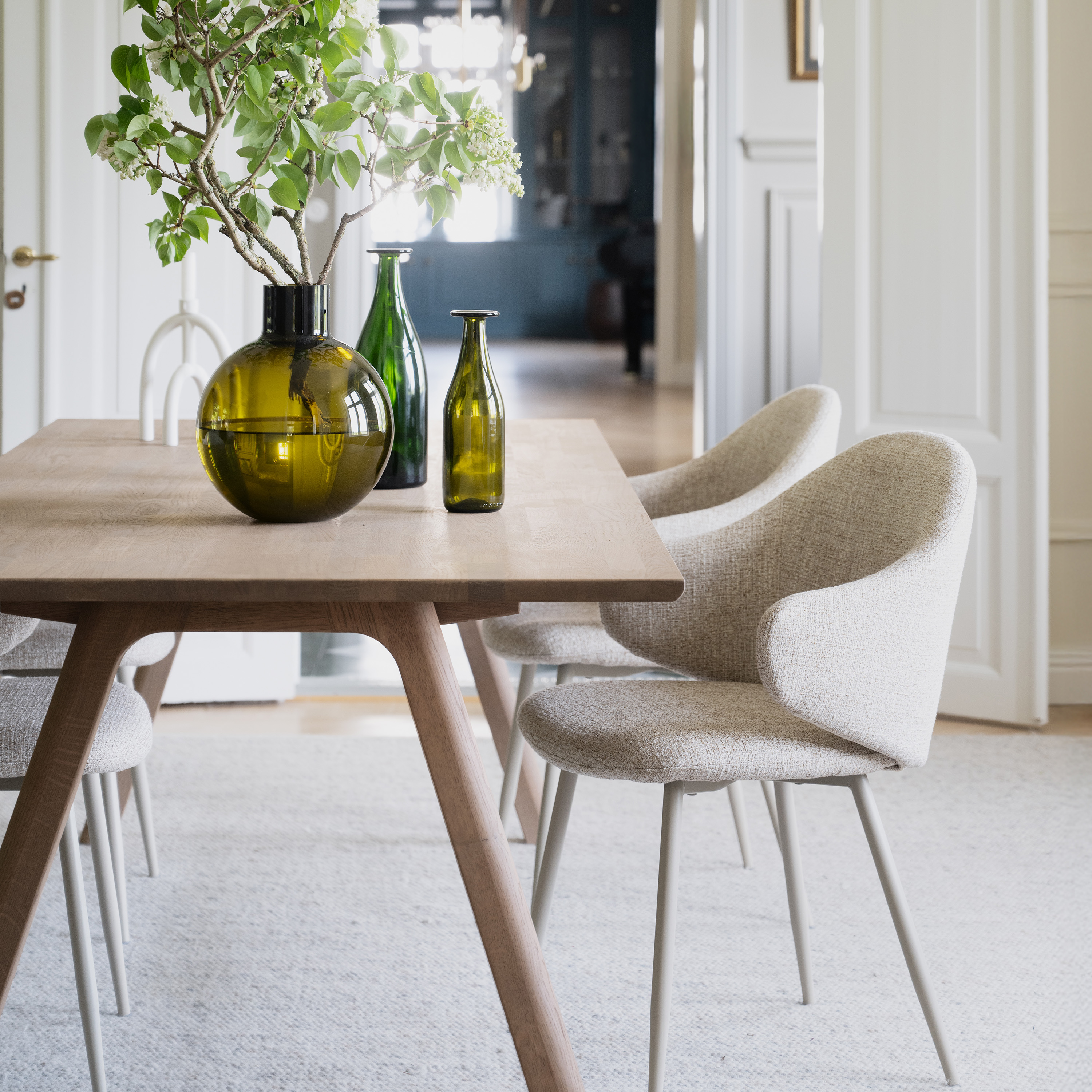 Rowico Home Clapperton Matbord Sandfärgad Ek 220x95