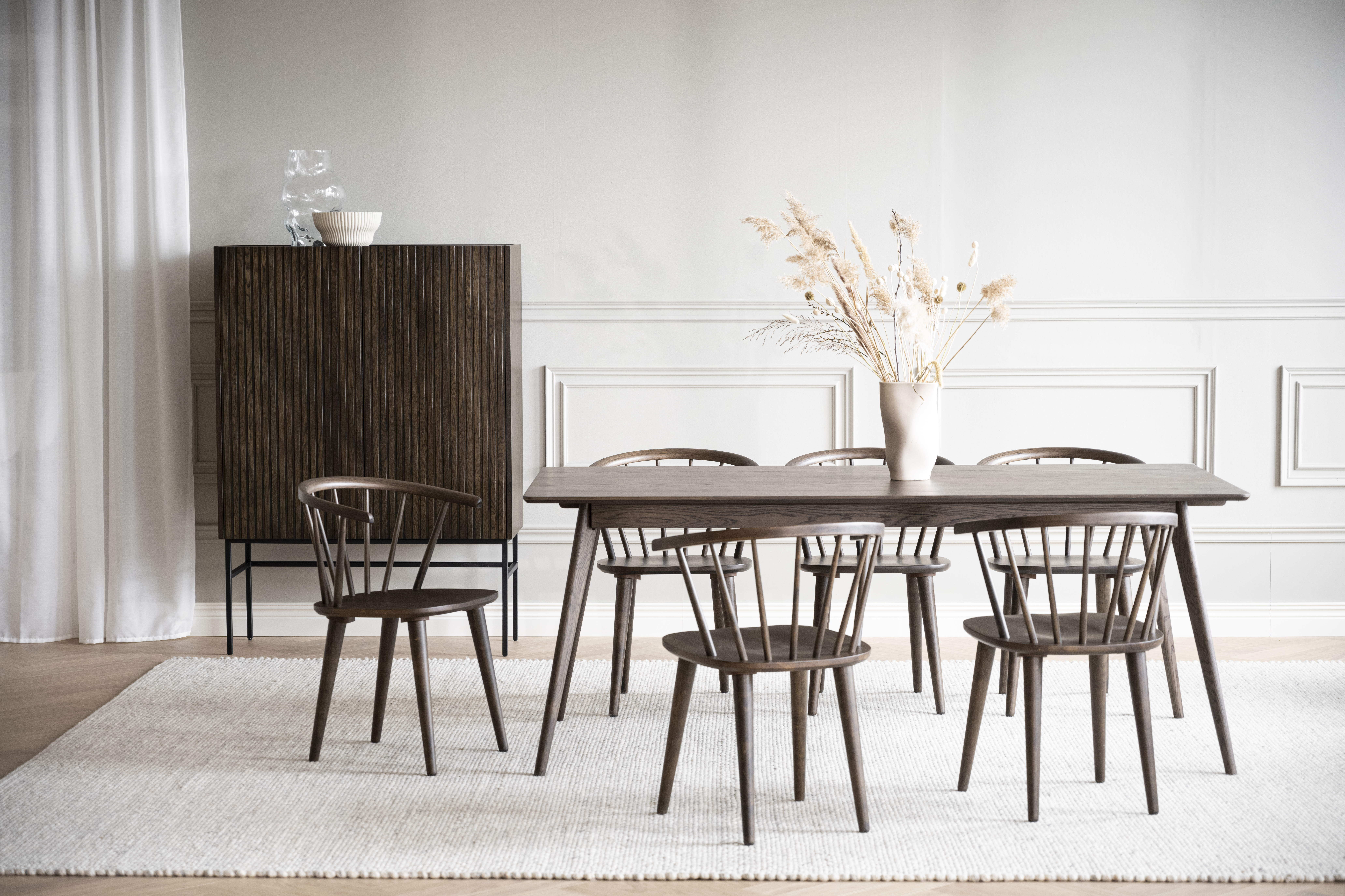 Rowico Home Yumi Esstisch Braun 190cm