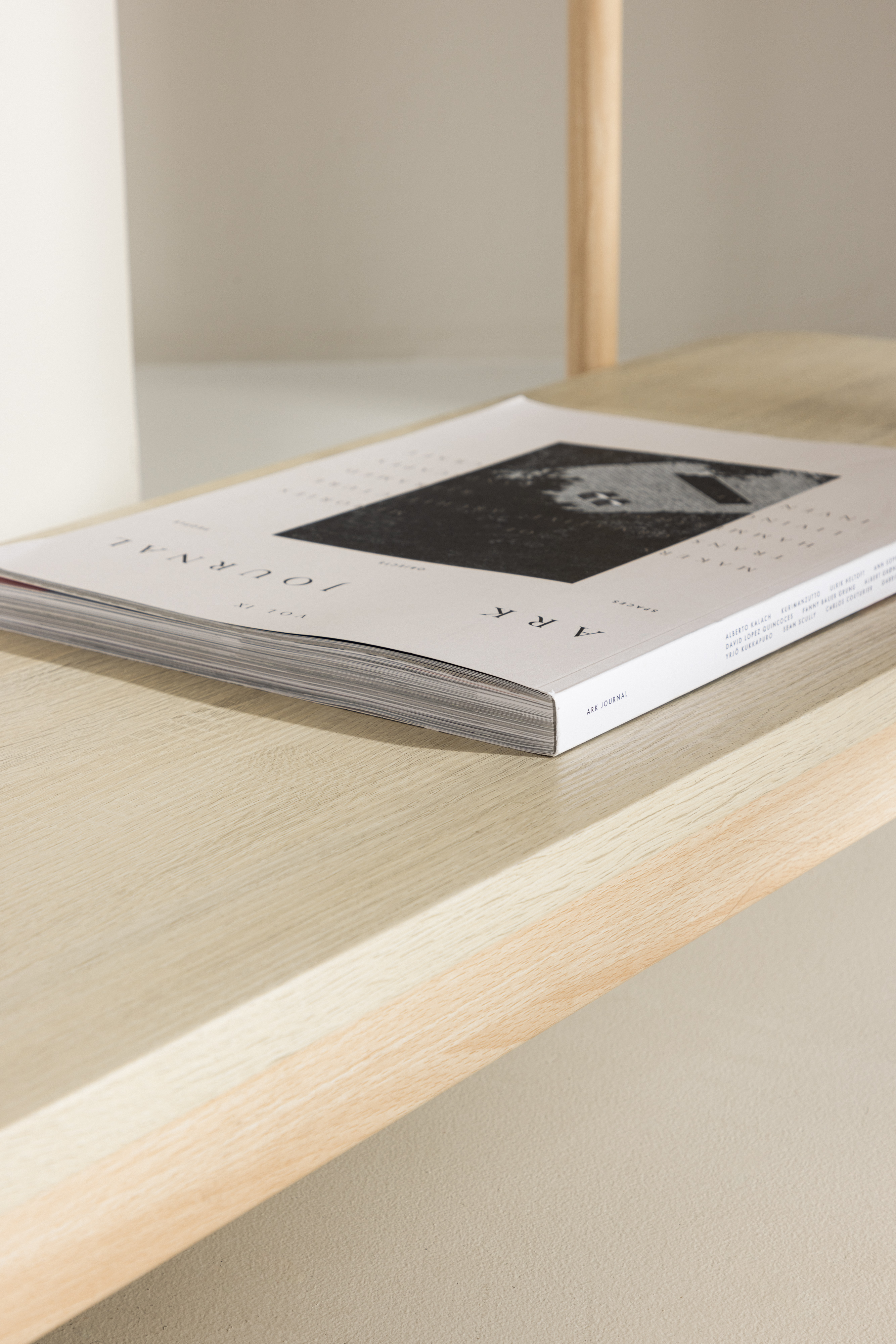 Vind Margaret Hylla Whitewash 120x120