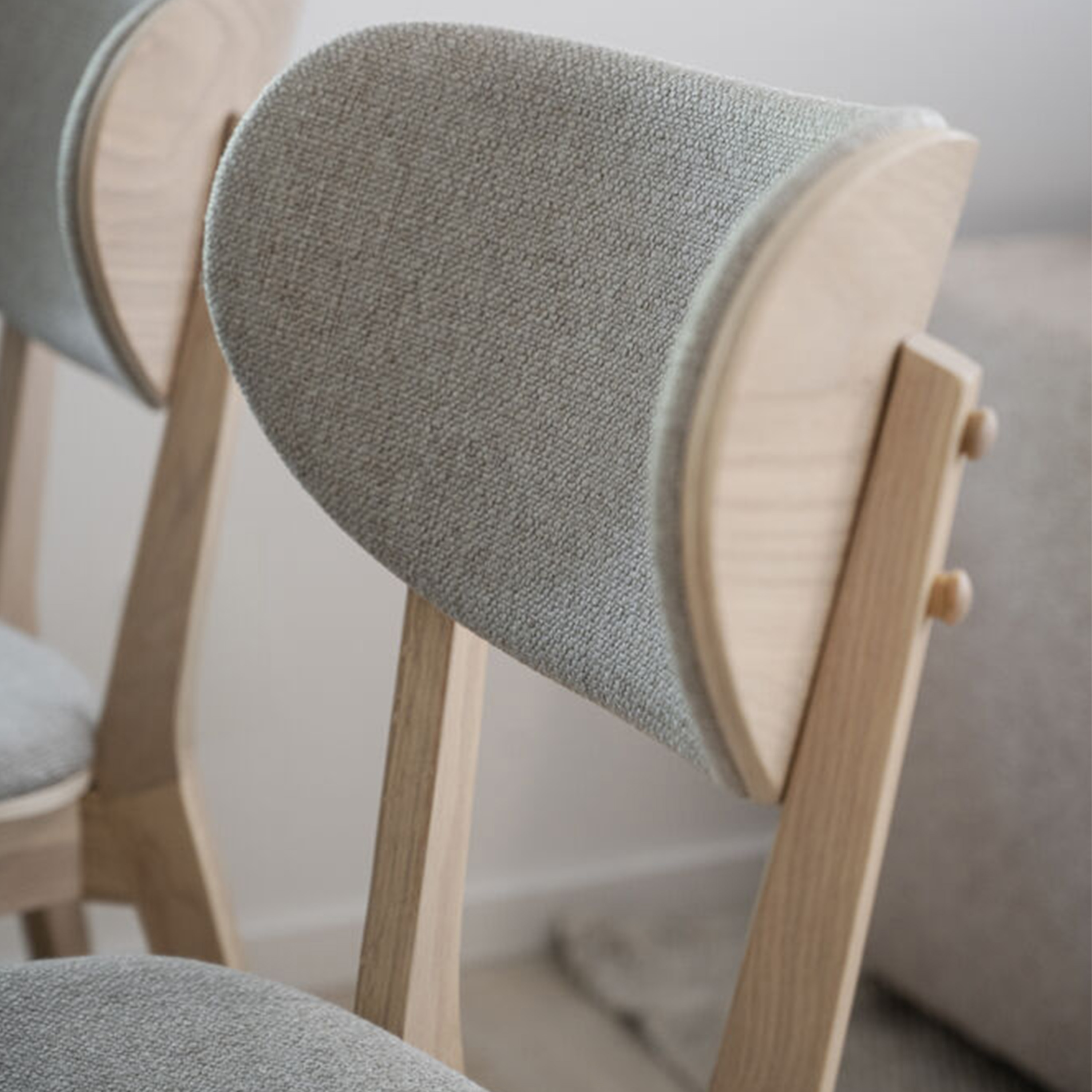 Rowico Home Kato Matstol Vitpigmenterad/Ljusgrå