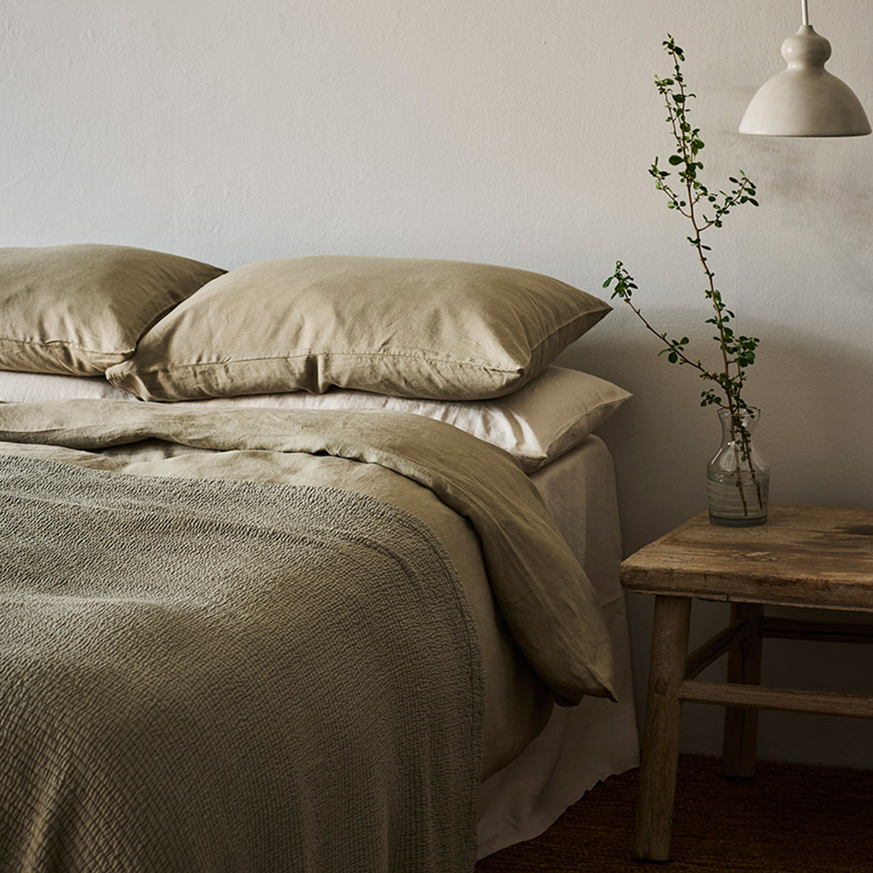 Tell me more Brick Päiväpeite Olive 180x260cm