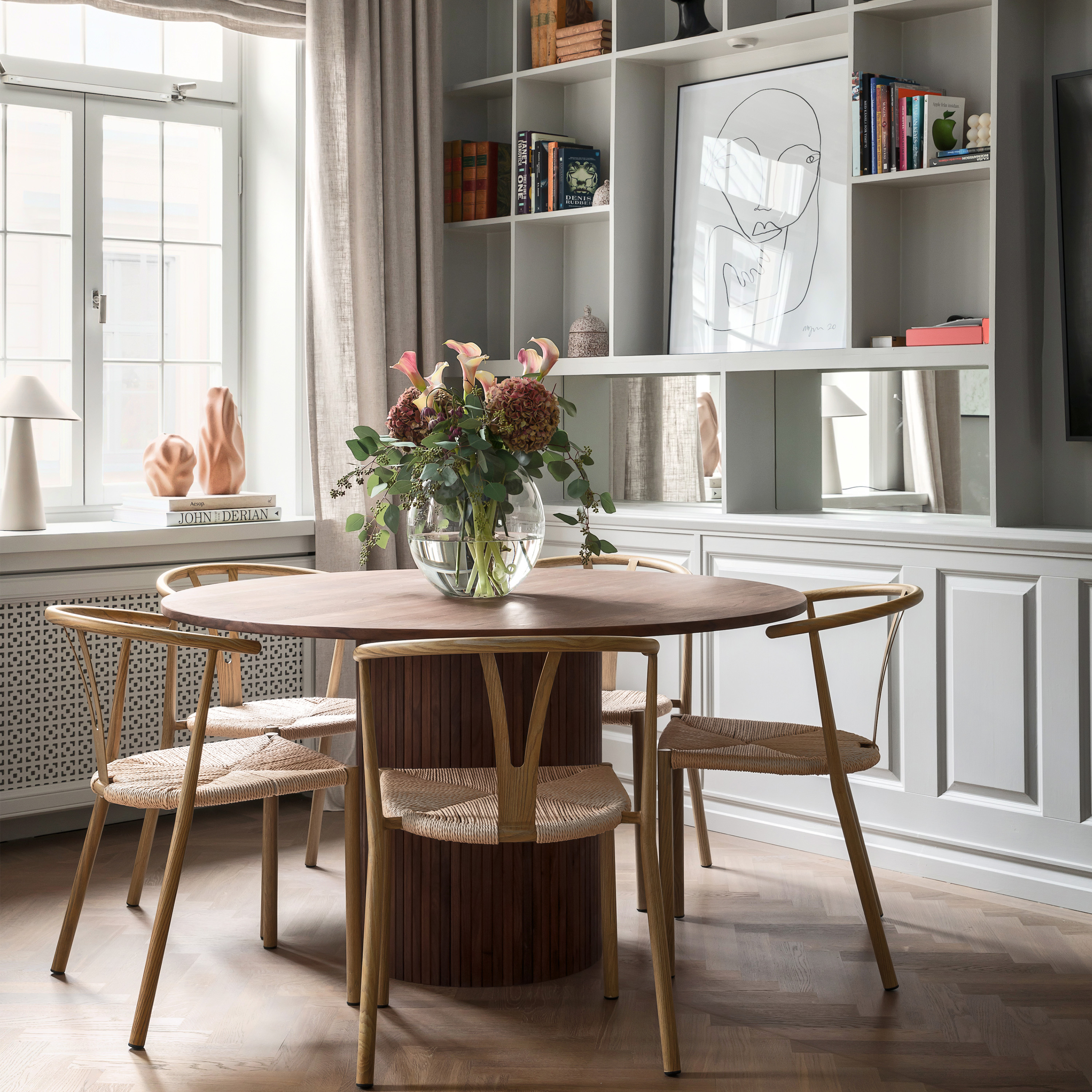 Sleepo Collection Adele Matbord Valnöt Ø130+50